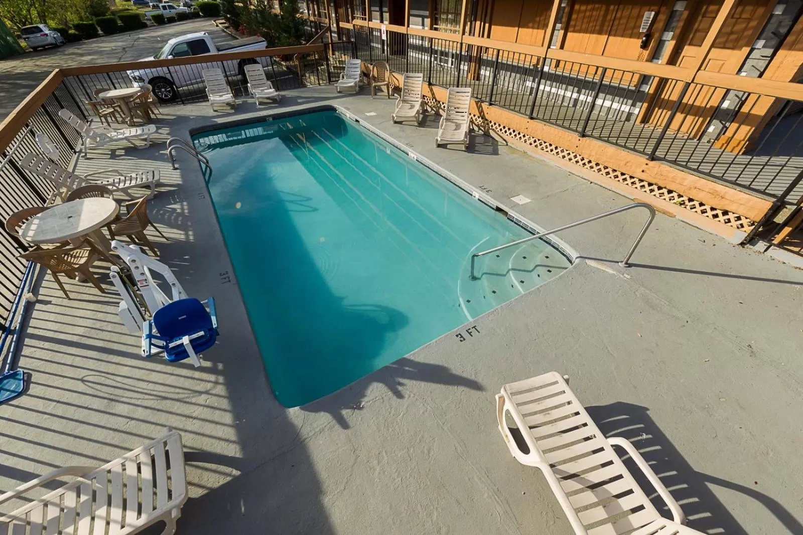 Day in Timbers Lodge