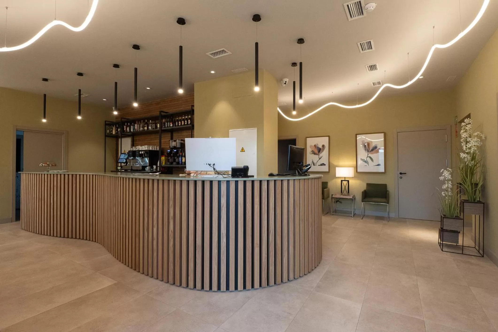 Lobby/Reception in Hotel Aldama