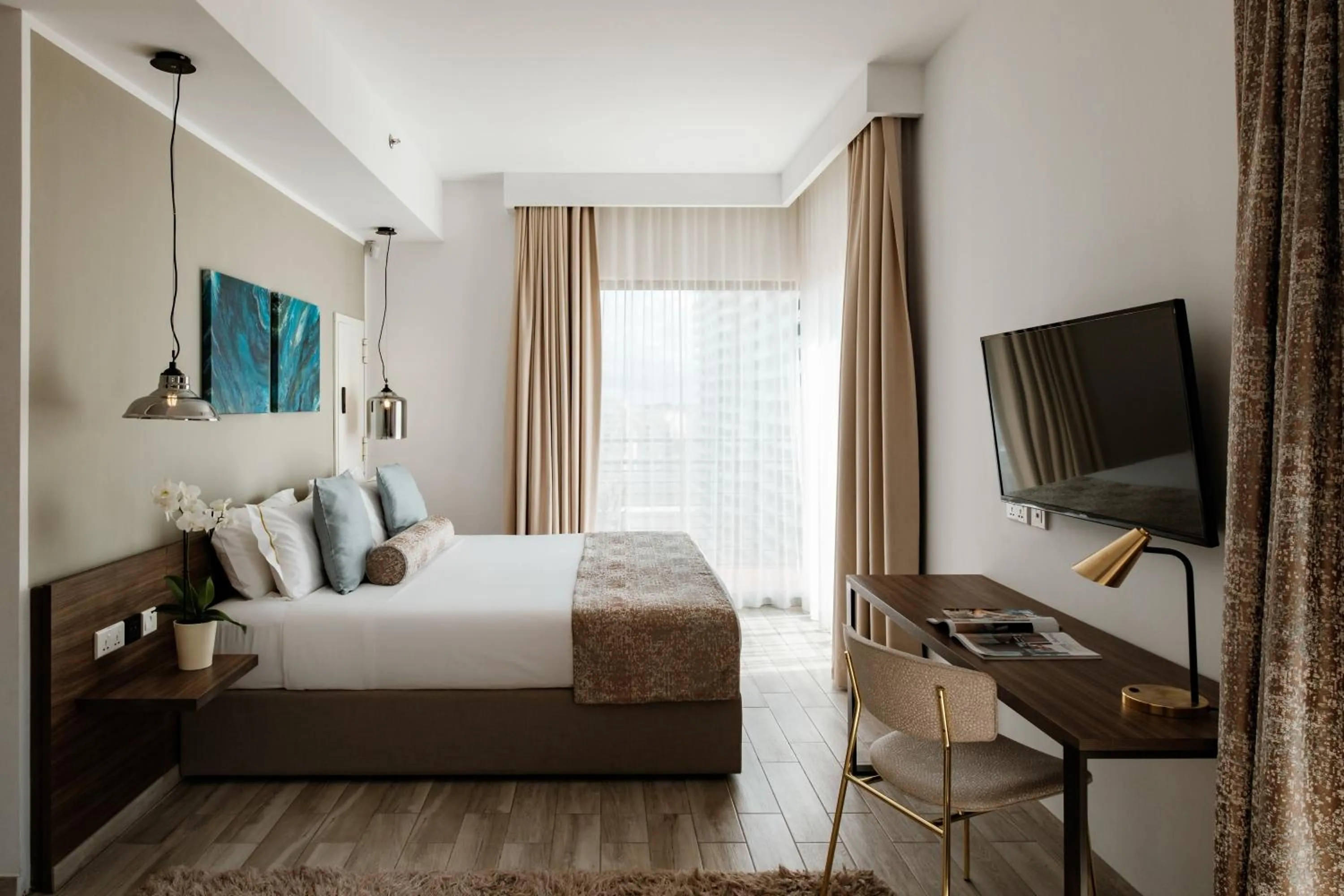 Bedroom, Bed in 1926 Le Soleil Hotel & Spa