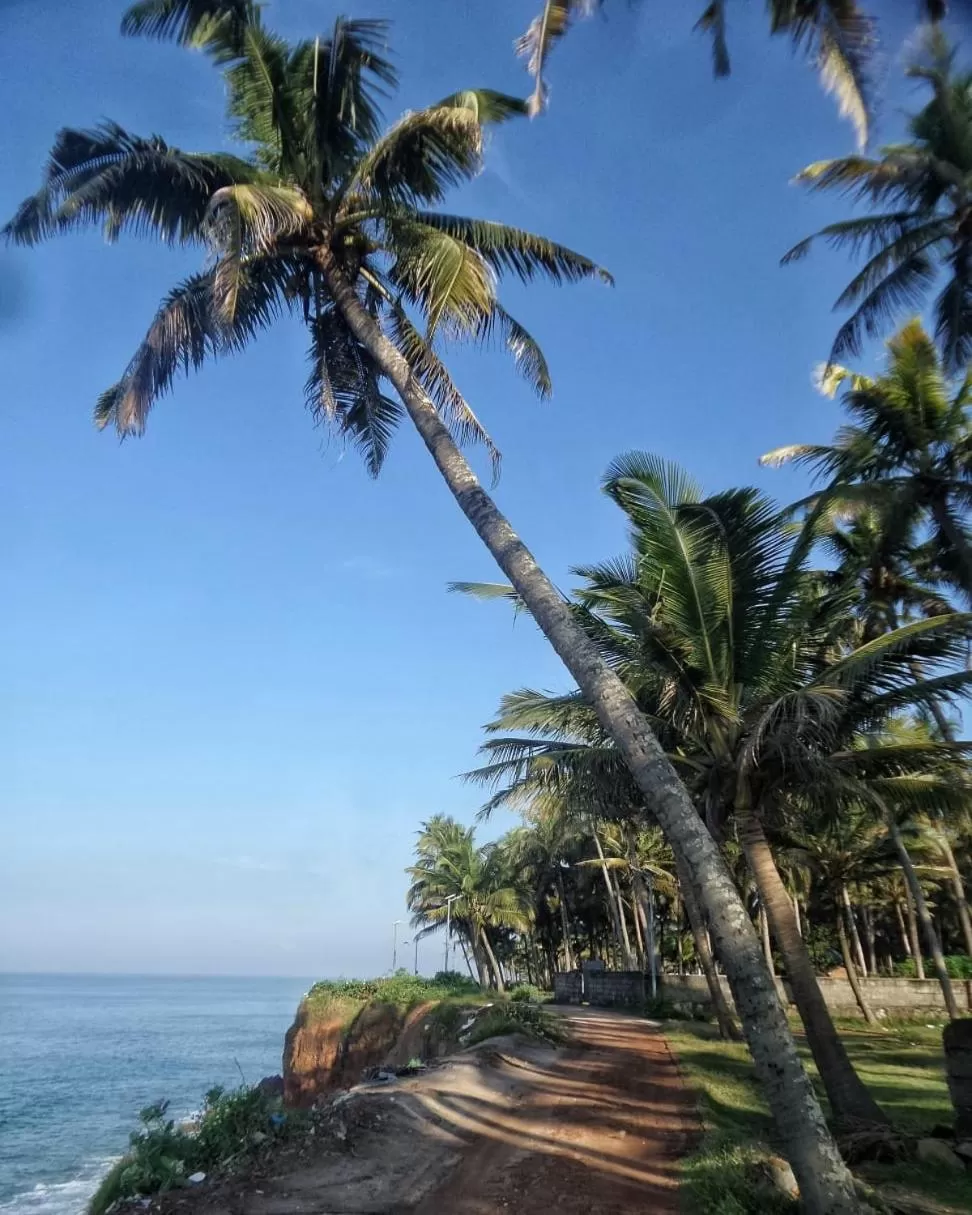 Beach in Sukriti beach Resort