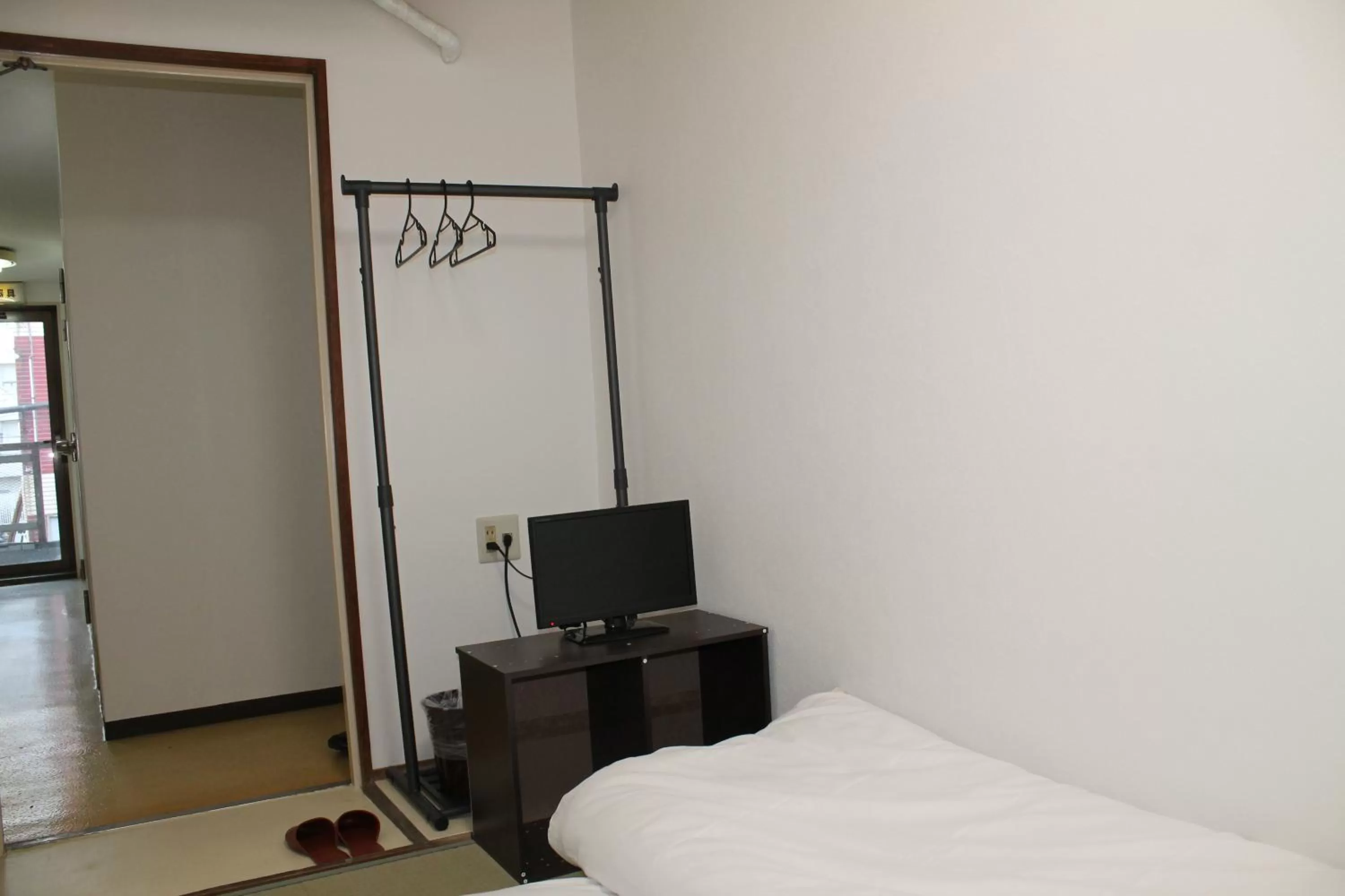 Photo of the whole room, Bed in Hotel Beaver 2