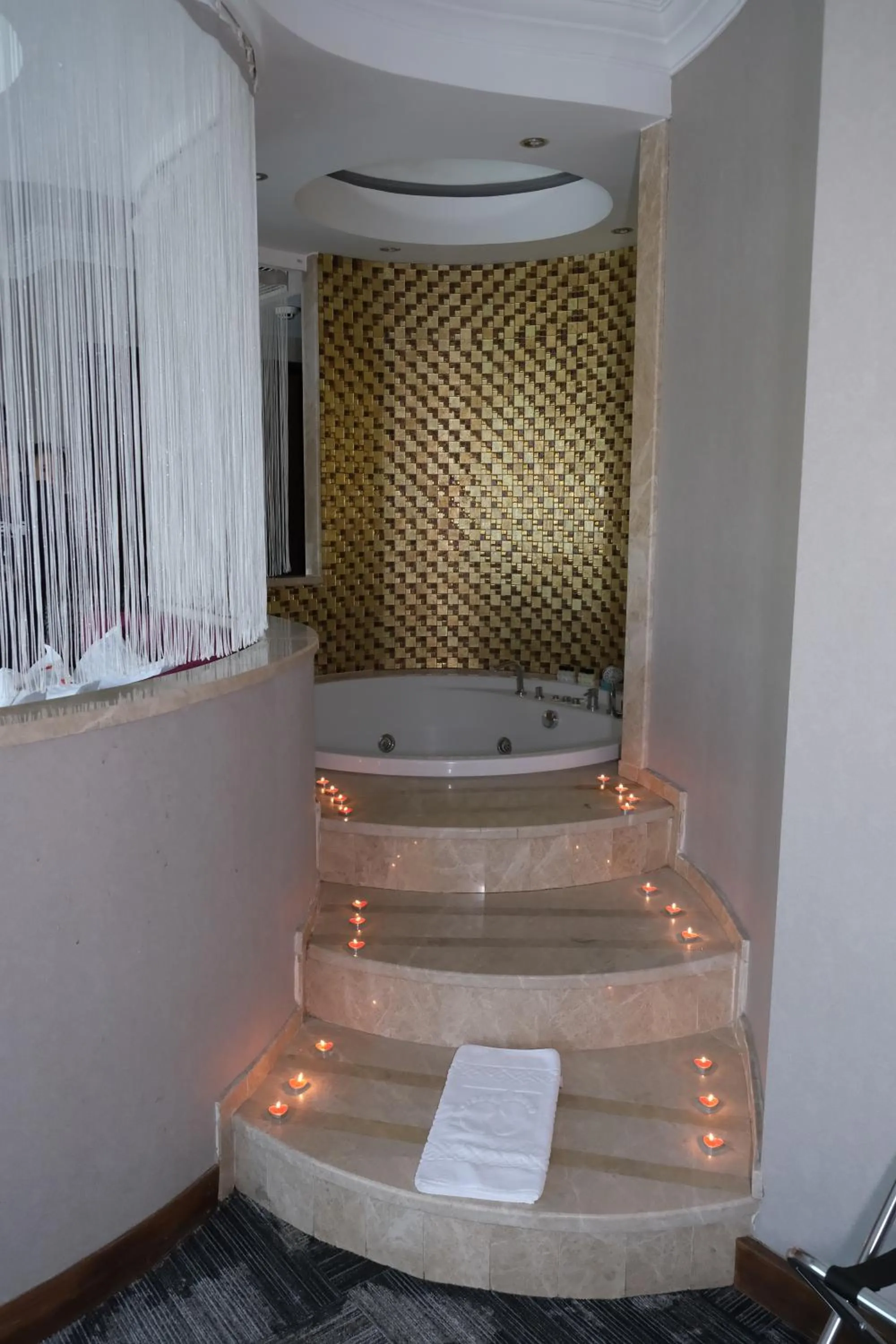 Hot Tub in Asia City Hotel Istanbul