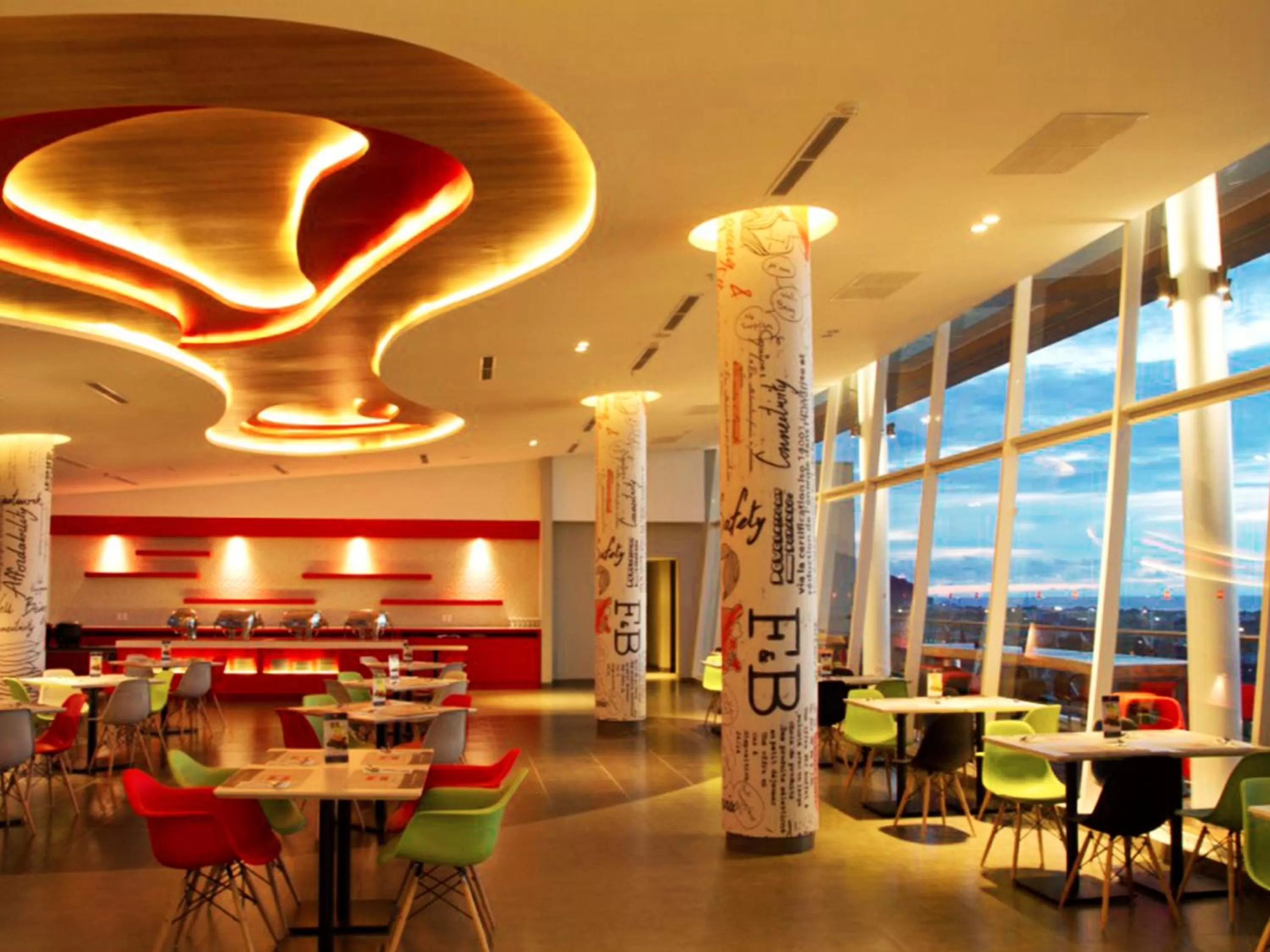 Breakfast in Ibis Padang