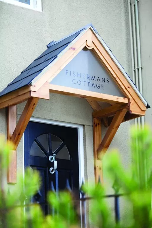 Facade/entrance in Victoria Mansions Hotel Apartments