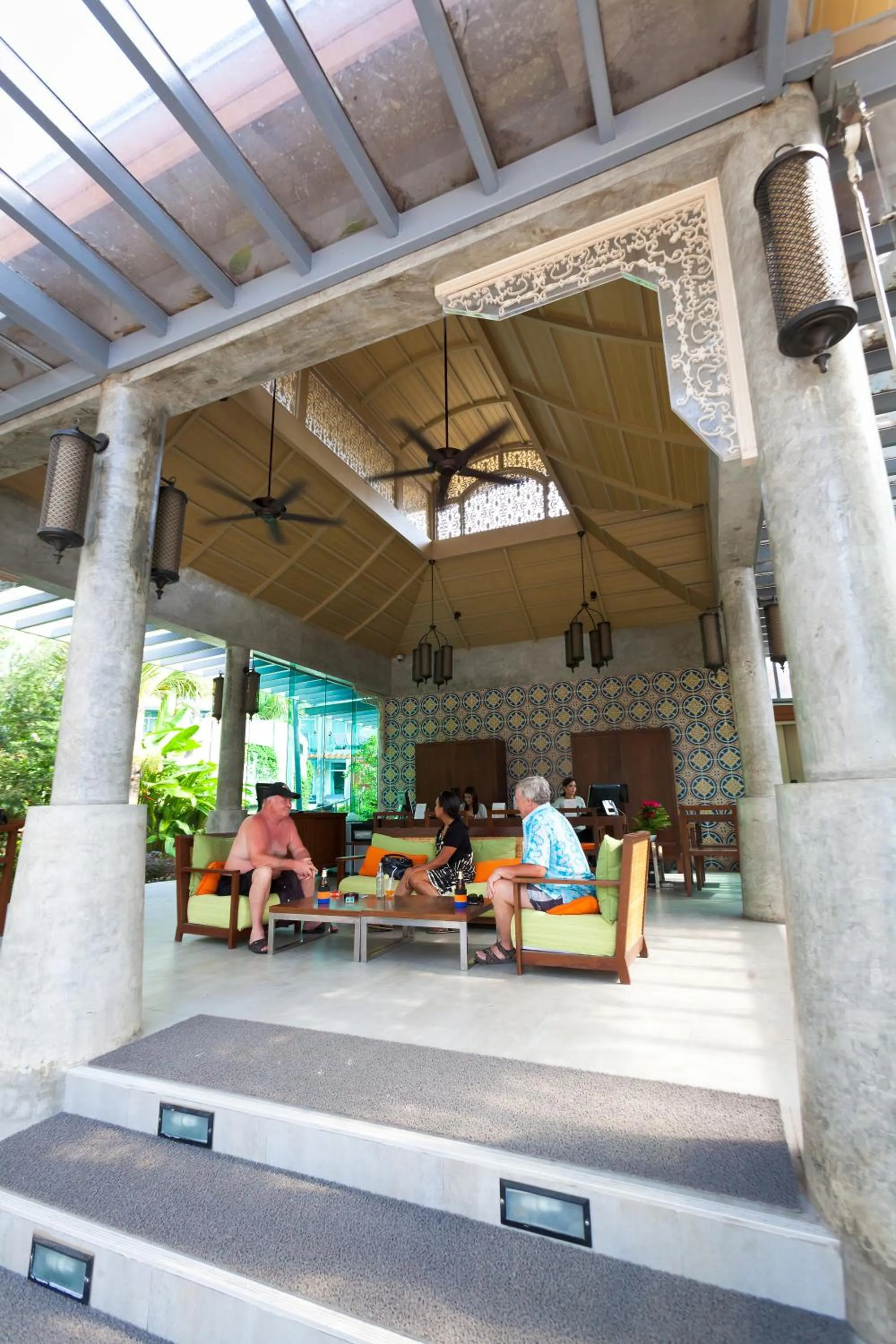 Lobby or reception in Ramaburin Resort Patong - SHA Extra Plus