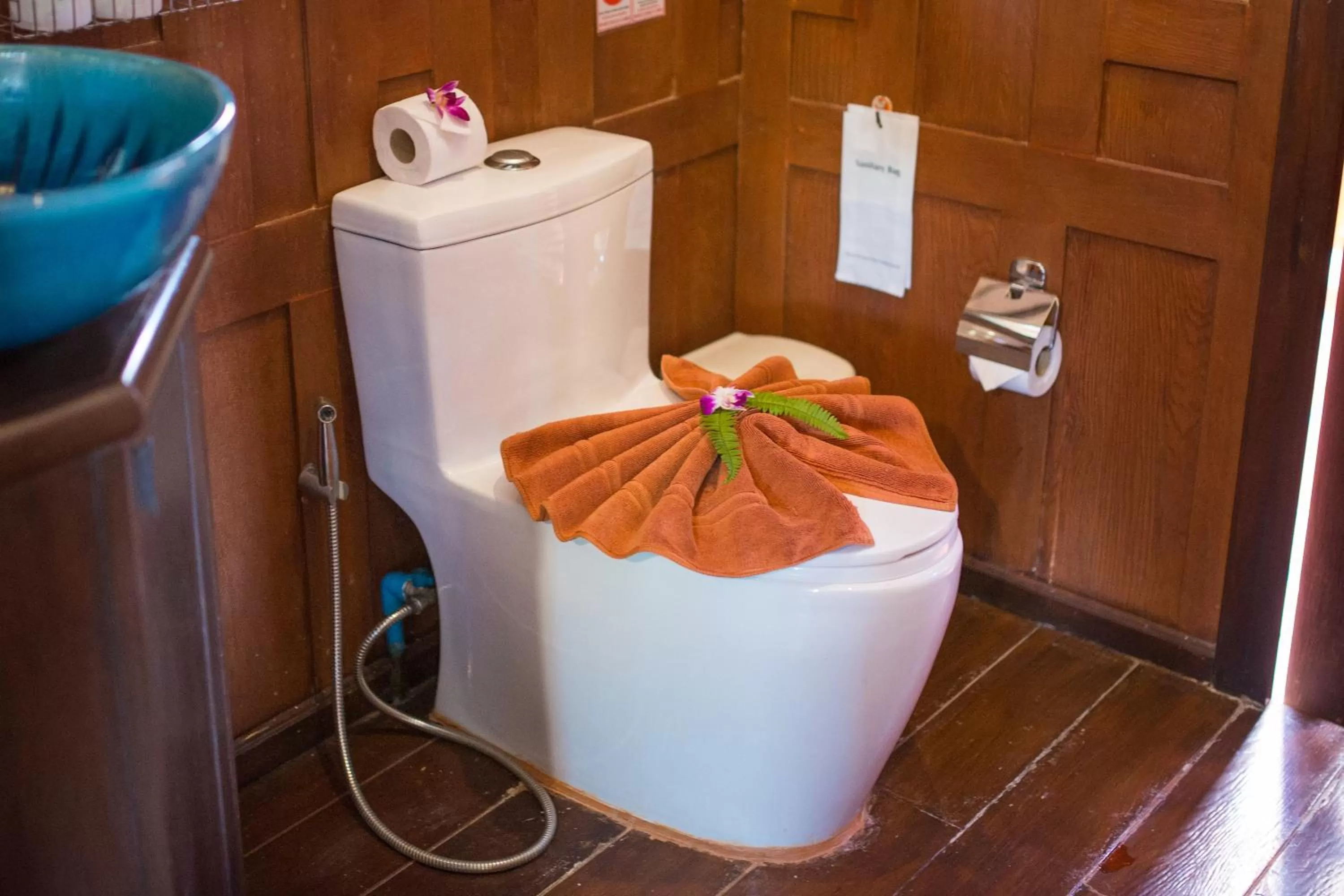 Toilet in ThaiLife Wellness & Meditation Resort- SHA Plus