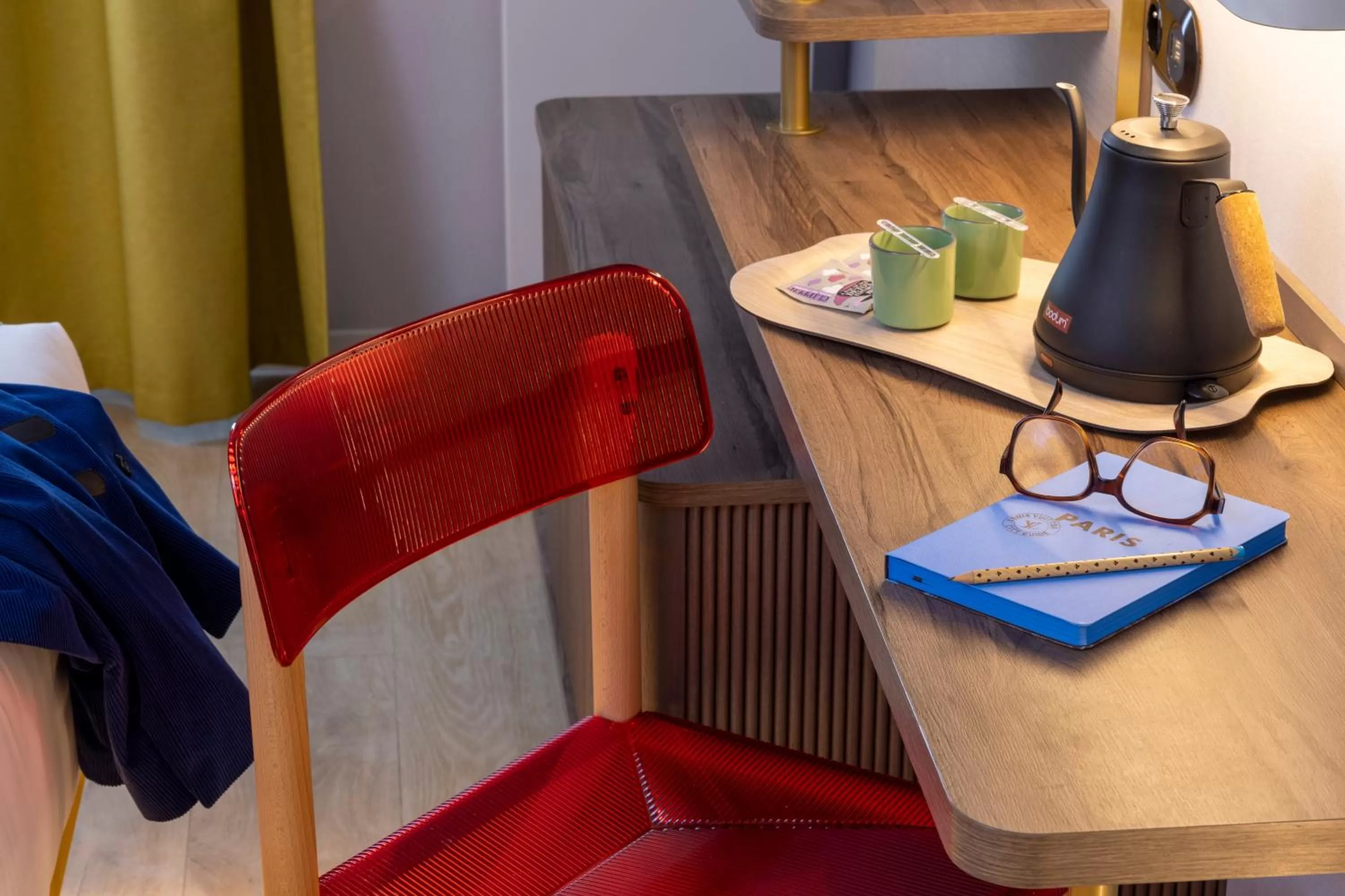 Coffee/tea facilities in Hôtel De La Paix