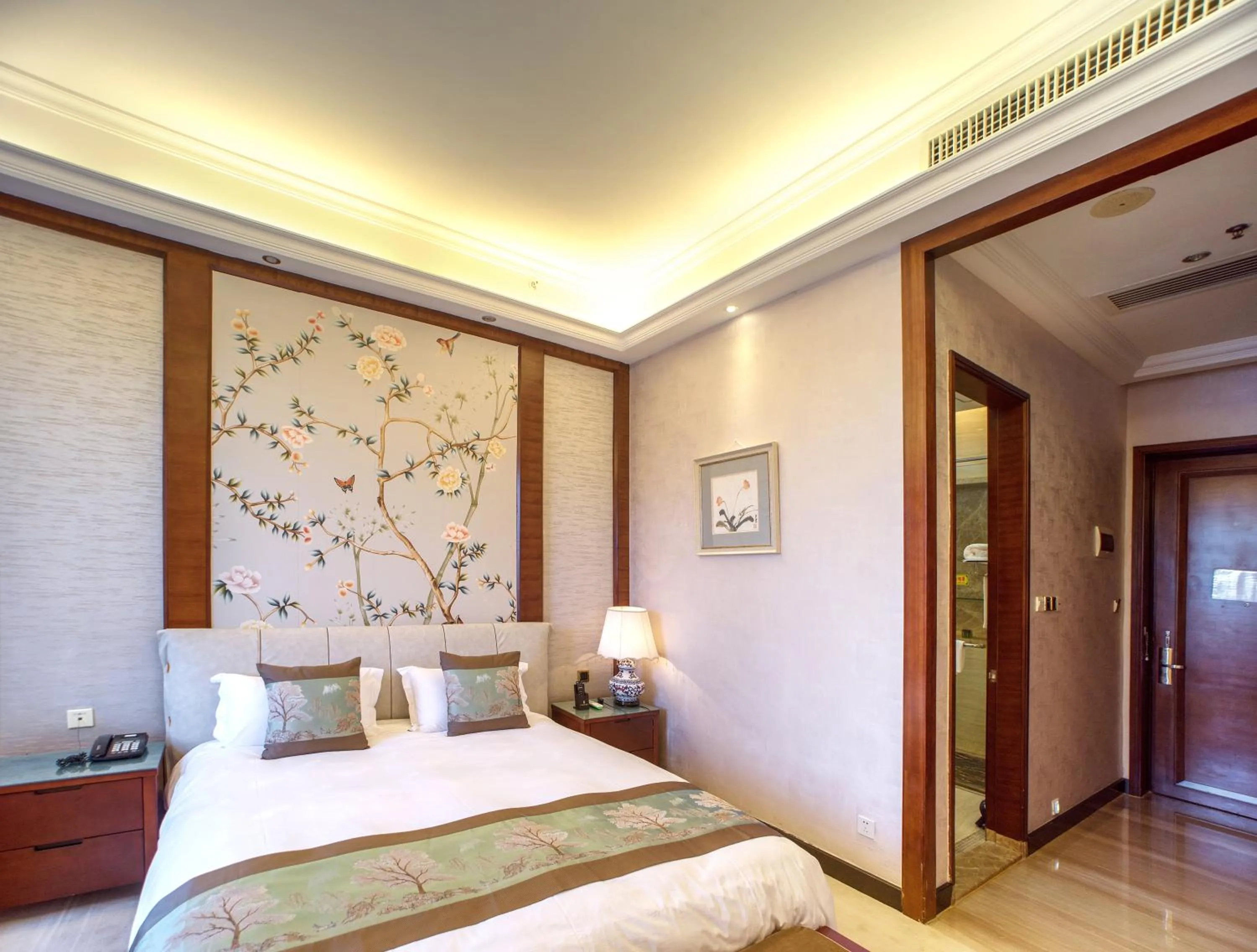 Bedroom in Guangzhou Nuomo International Hotel-Canton Fair Free Shuttle Bus