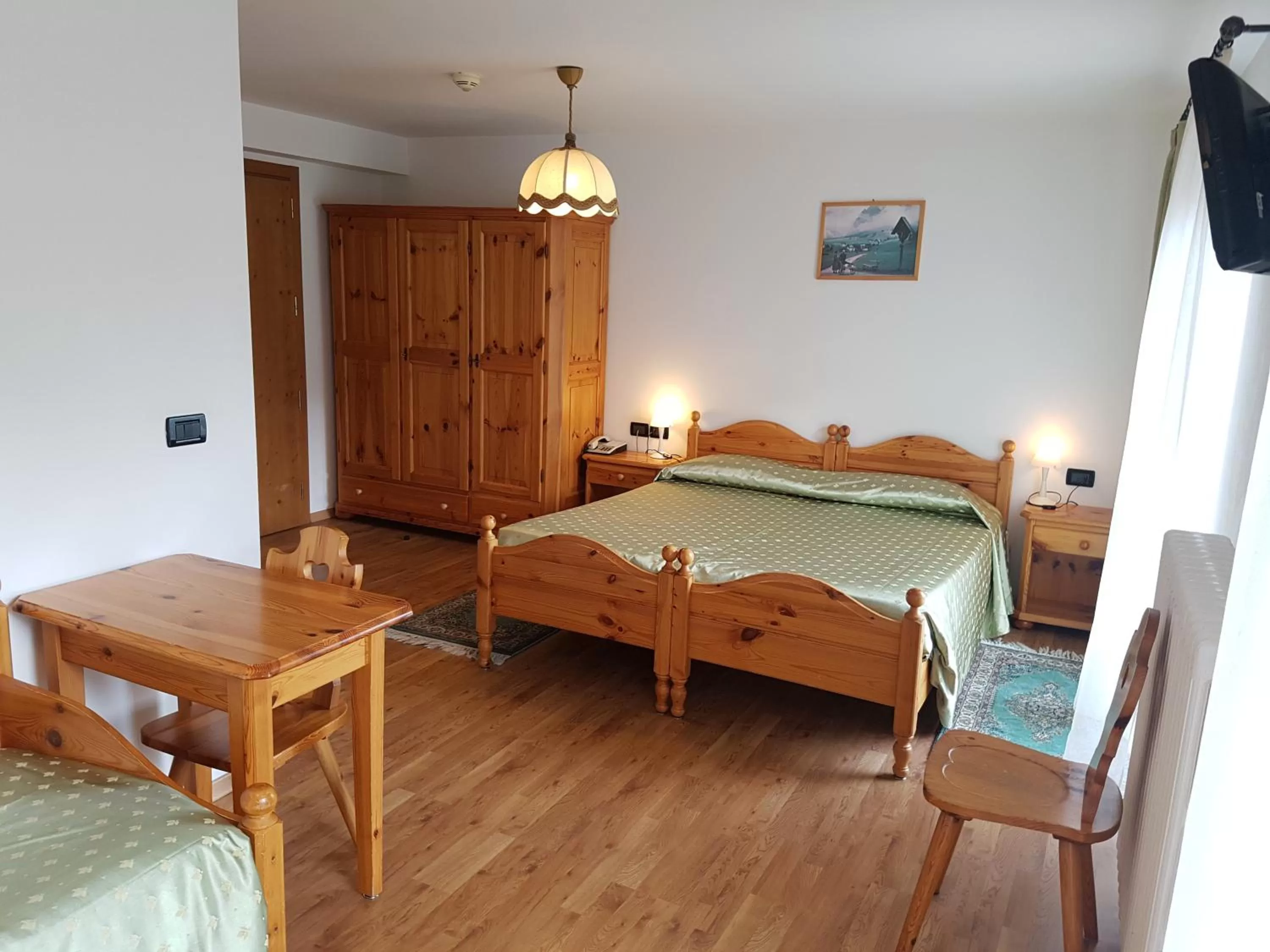 Bedroom, Bed in Hotel Des Alpes