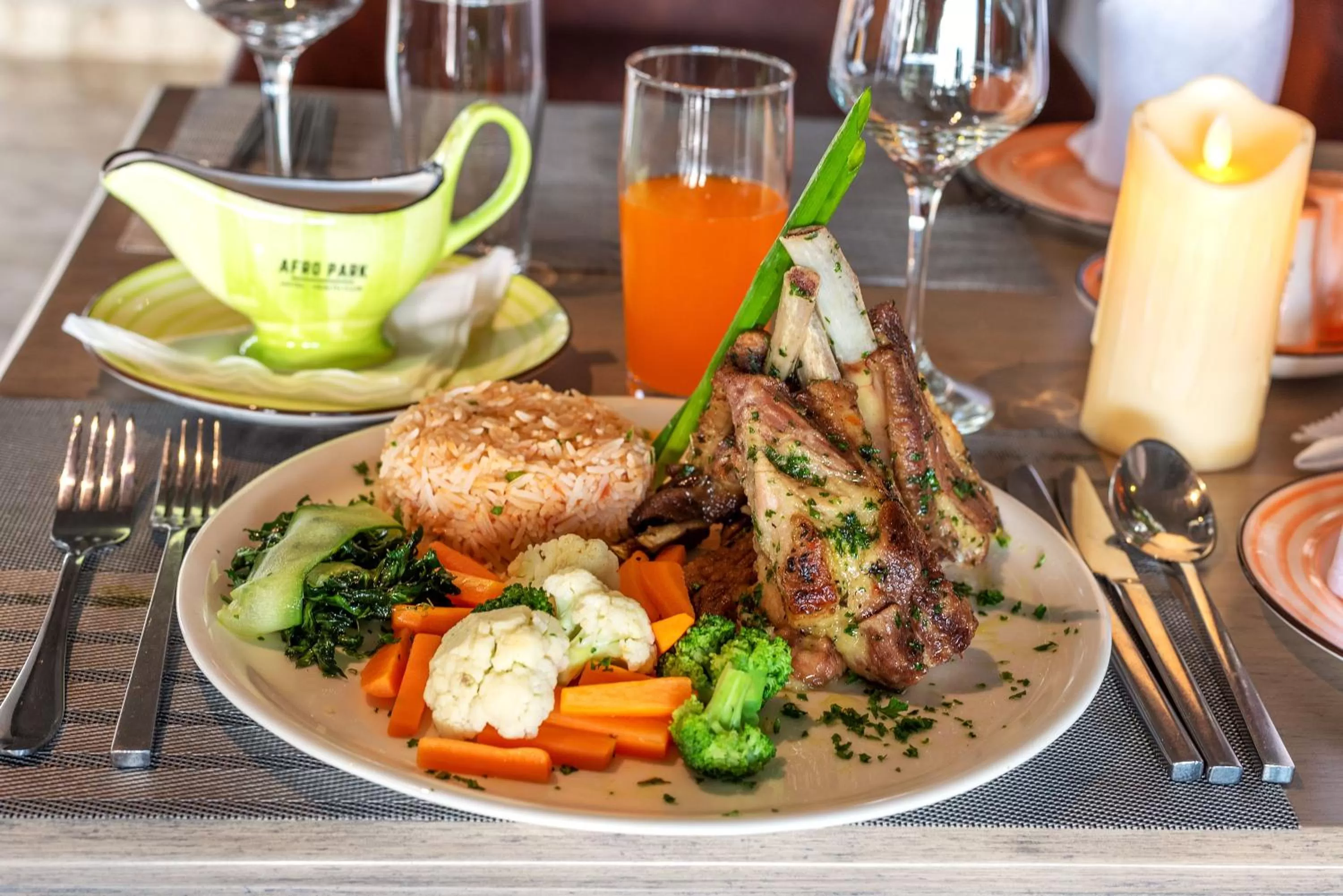 Food in Afro Park Hotel