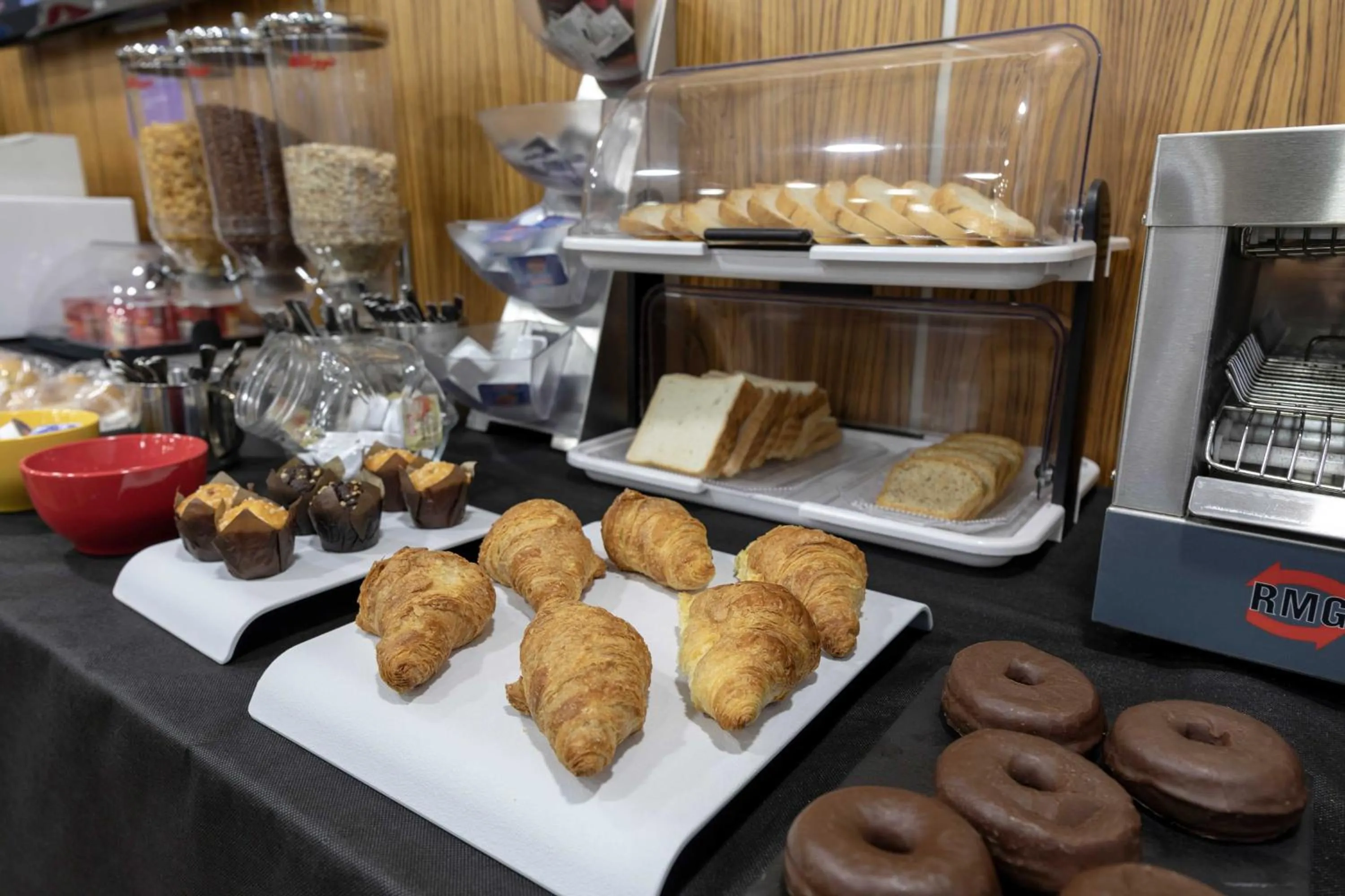 Breakfast in Hotel Alda Cardeña