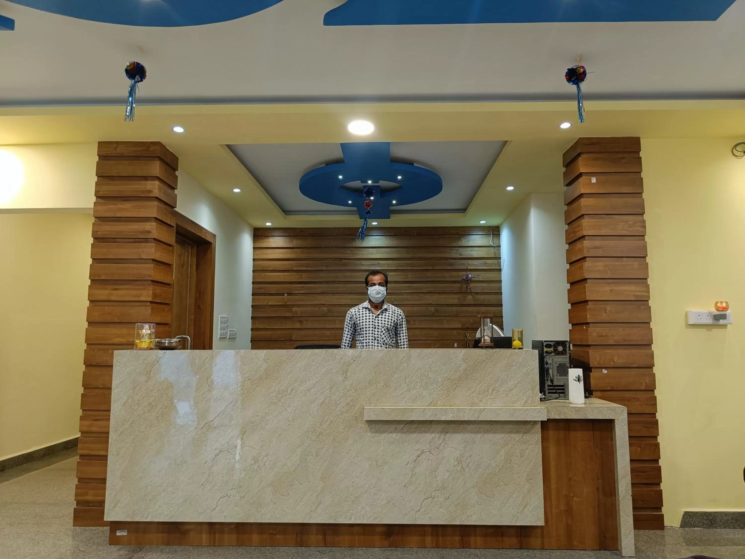 Staff in The Dolphin Park Hotel, Virugambakkam