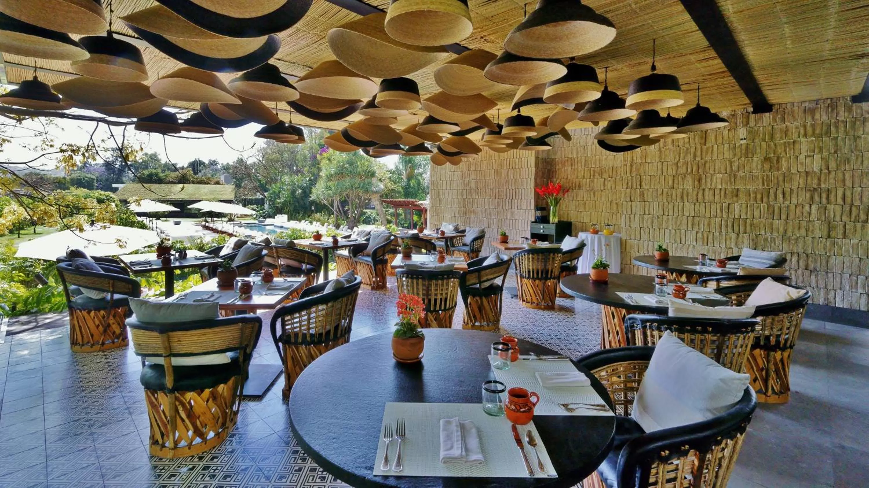 Restaurant/places to eat in Amomoxtli