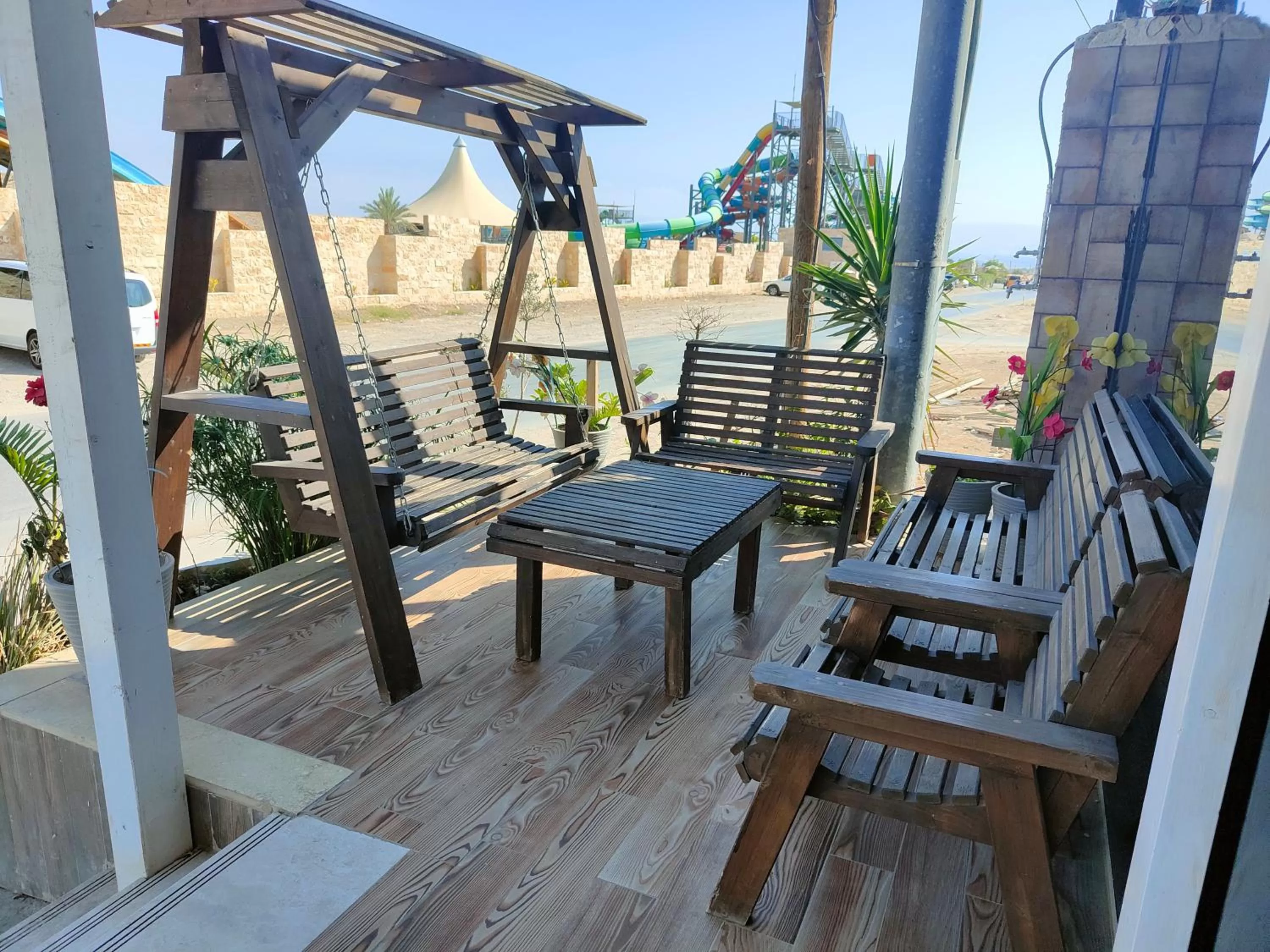 Dolphin Suites Hotel