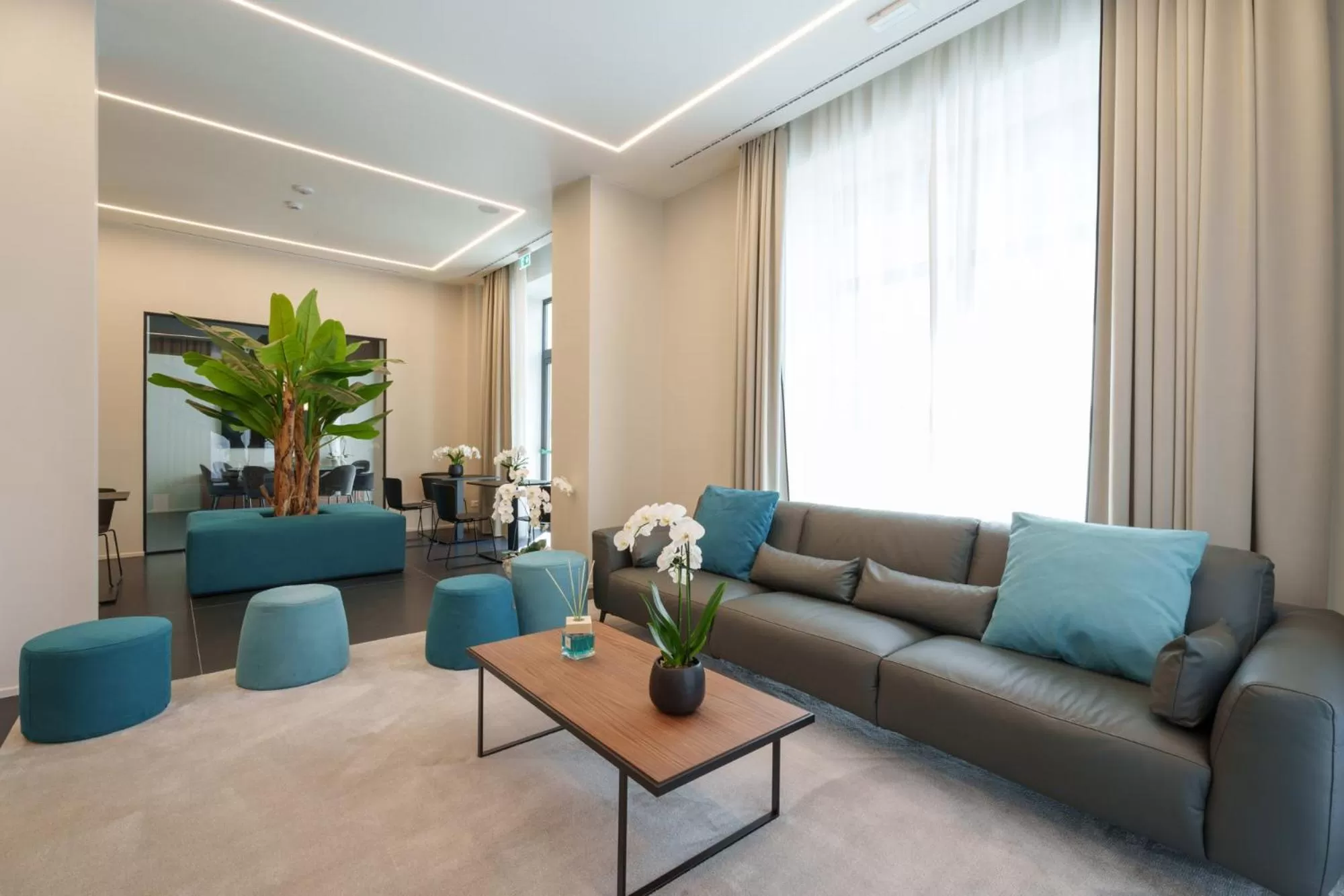 Communal lounge/ TV room in Vi Suites