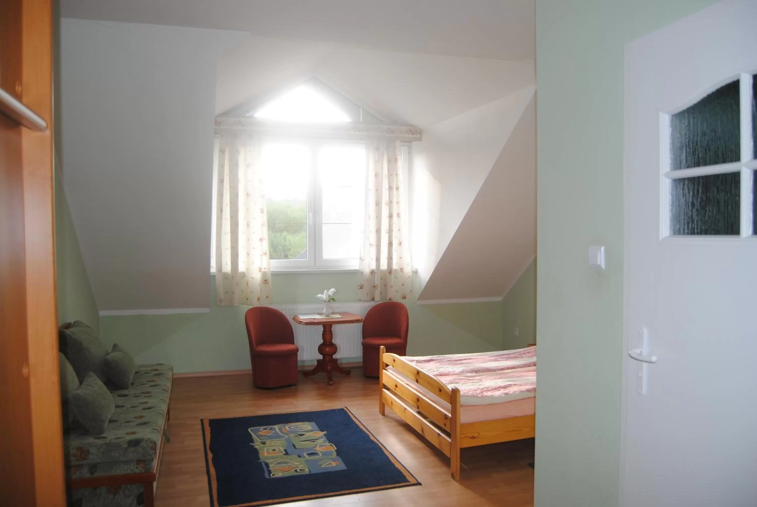 Photo of the whole room, Seating Area in Villasol