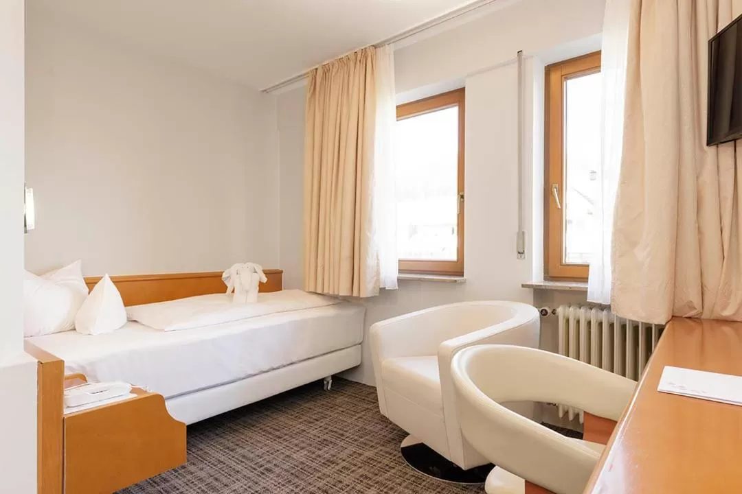 Photo of the whole room, Bed in Hotel Rose