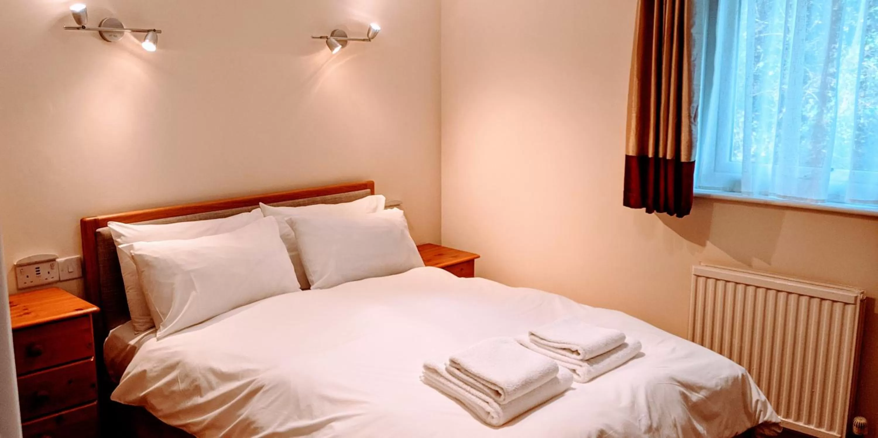 Bedroom, Bed in Ivybridge Guesthouse