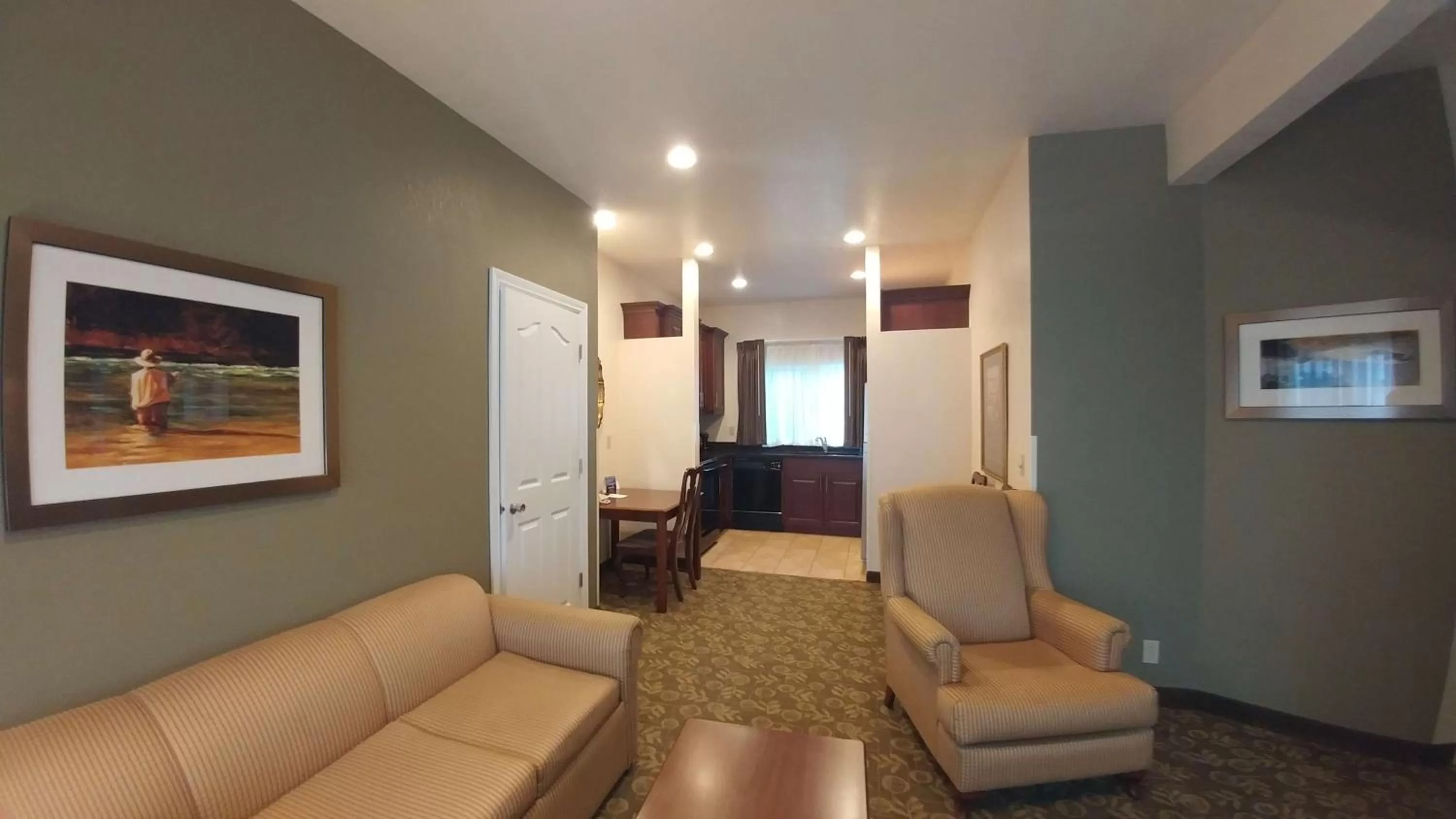 Photo of the whole room in Best Western Salbasgeon Inn & Suites