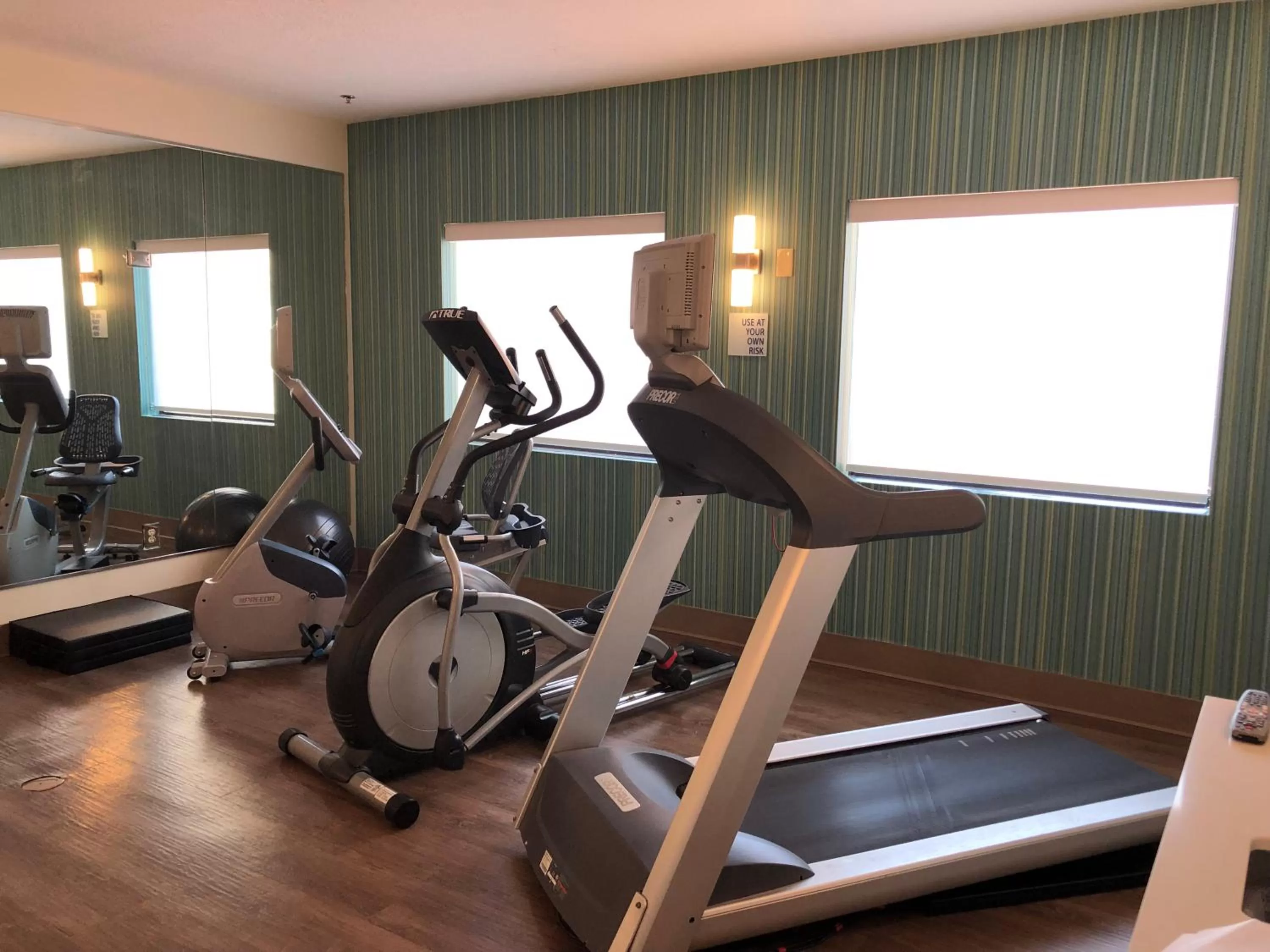 Fitness centre/facilities in Holiday Inn Express Hotel & Suites Franklin by IHG