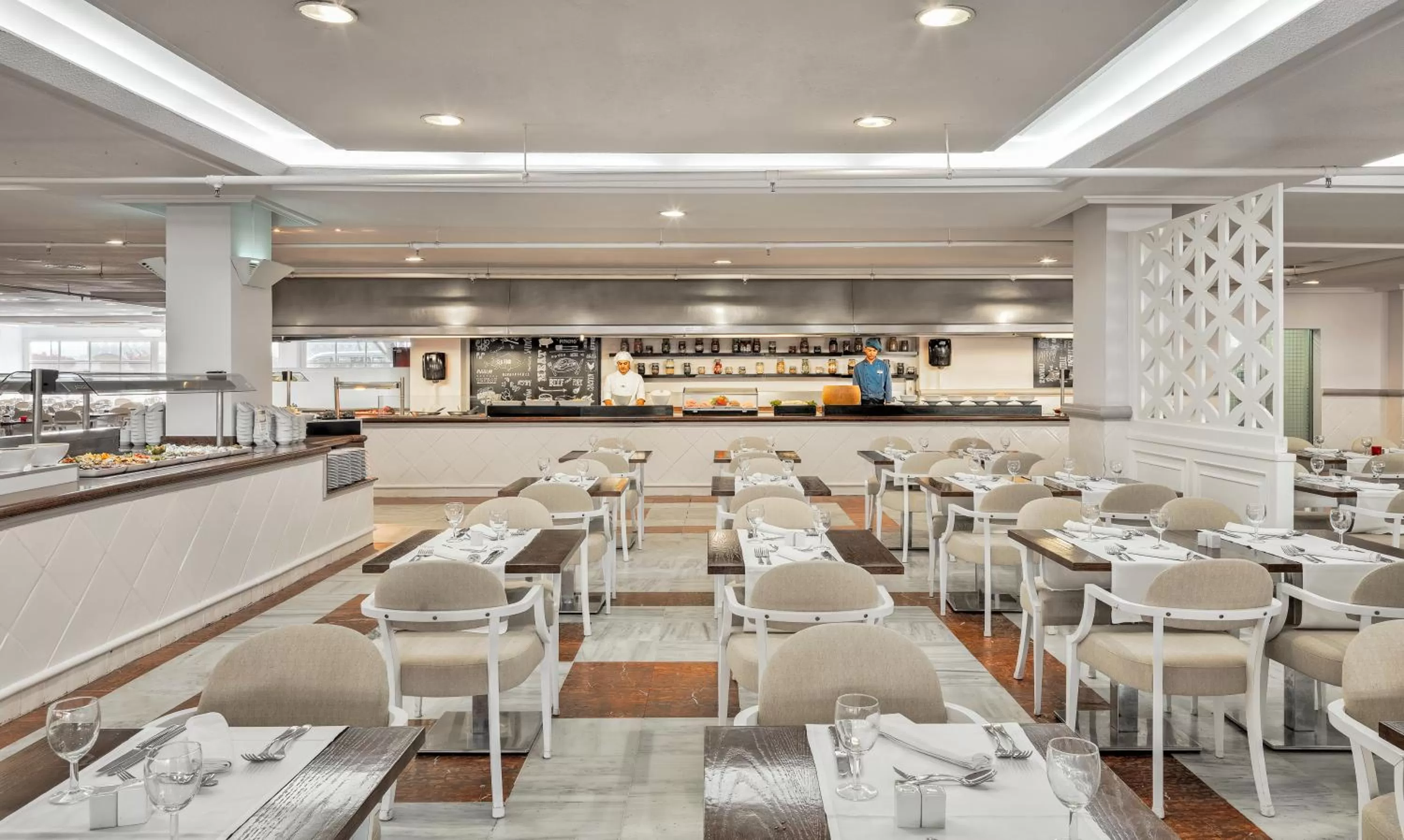 Restaurant/places to eat in H10 Lanzarote Princess