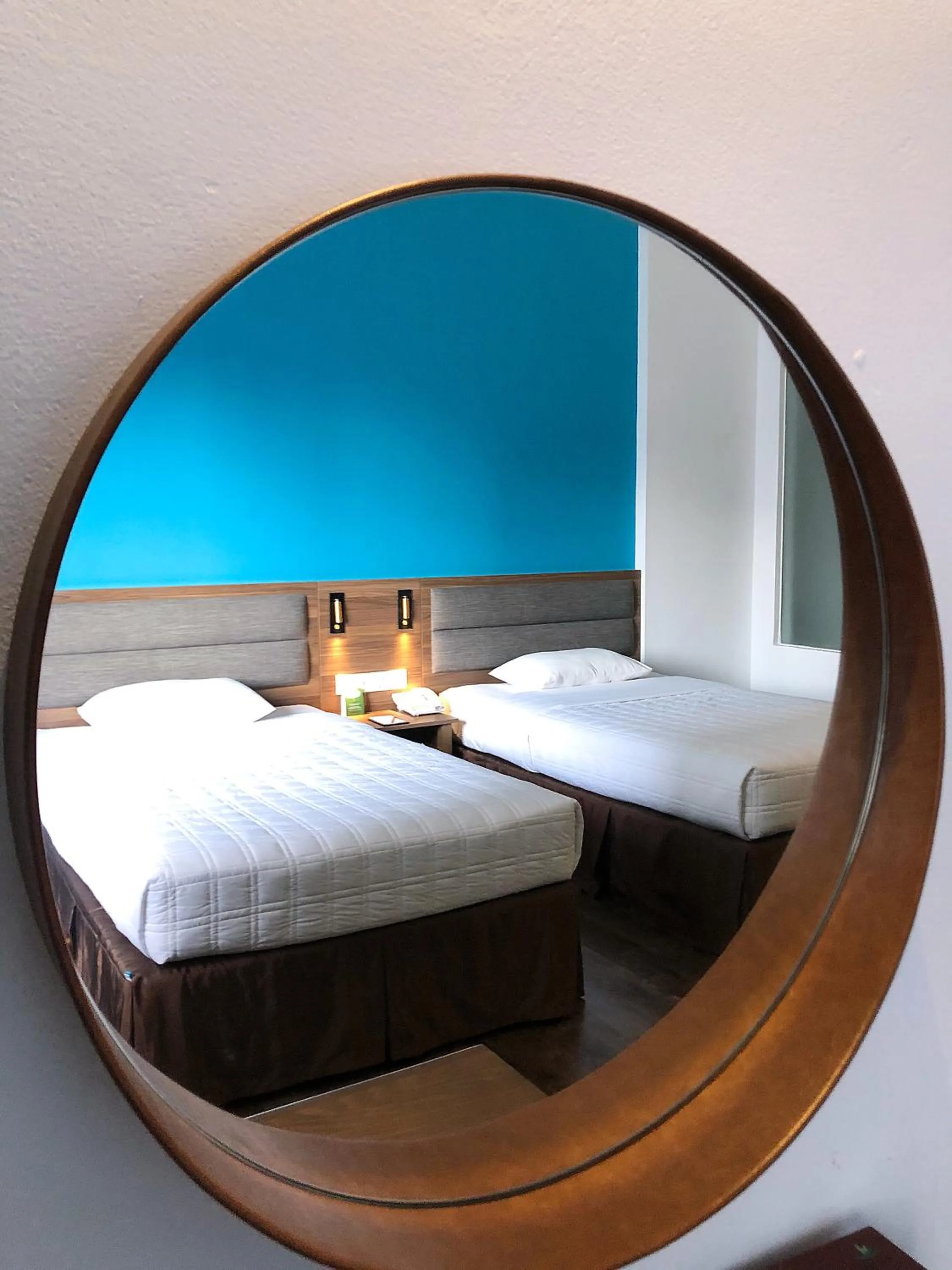 Bed in Liberty Hotel Saigon Parkview