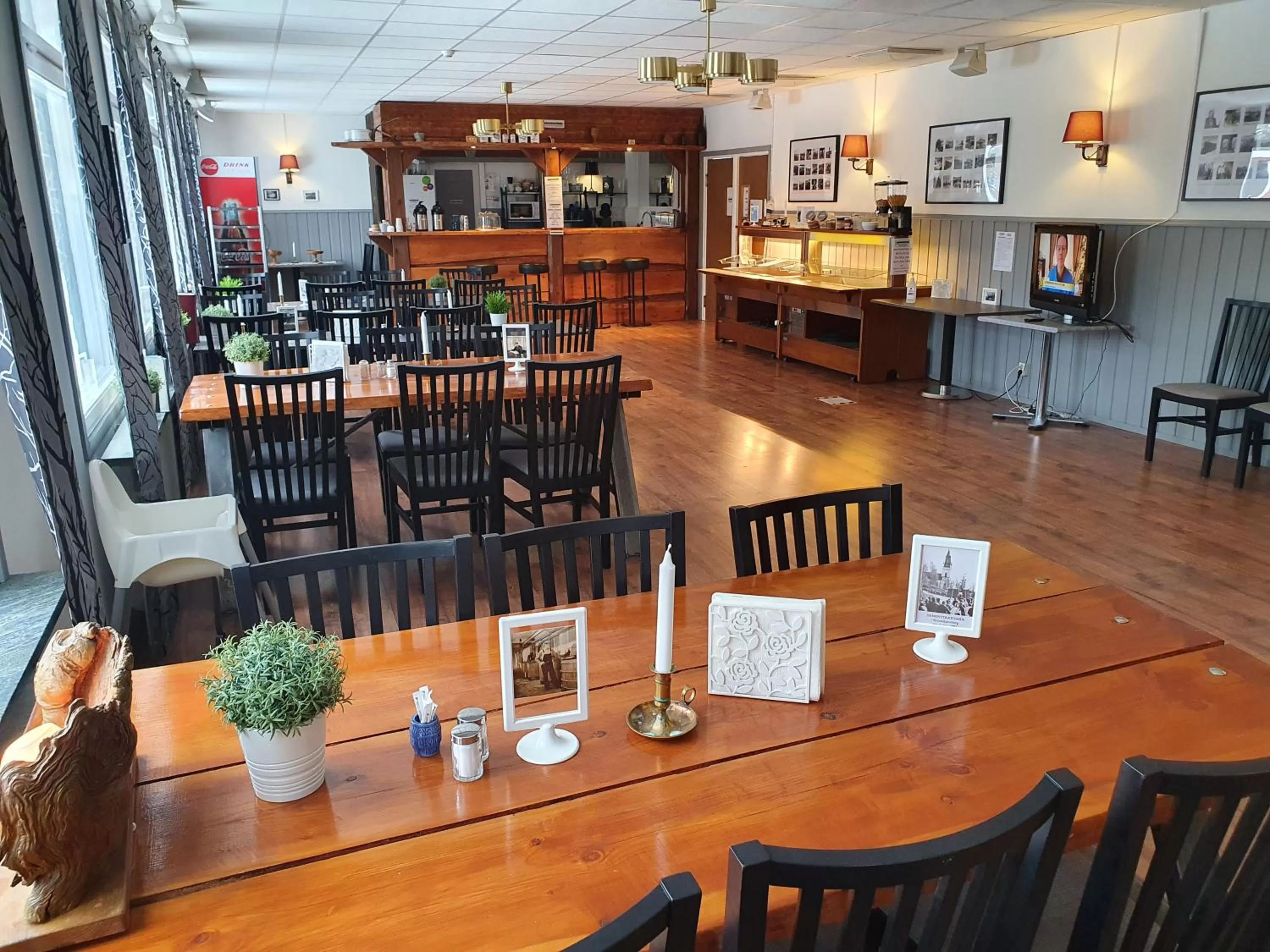 Restaurant/places to eat in Brukshotellet Skinnsberg