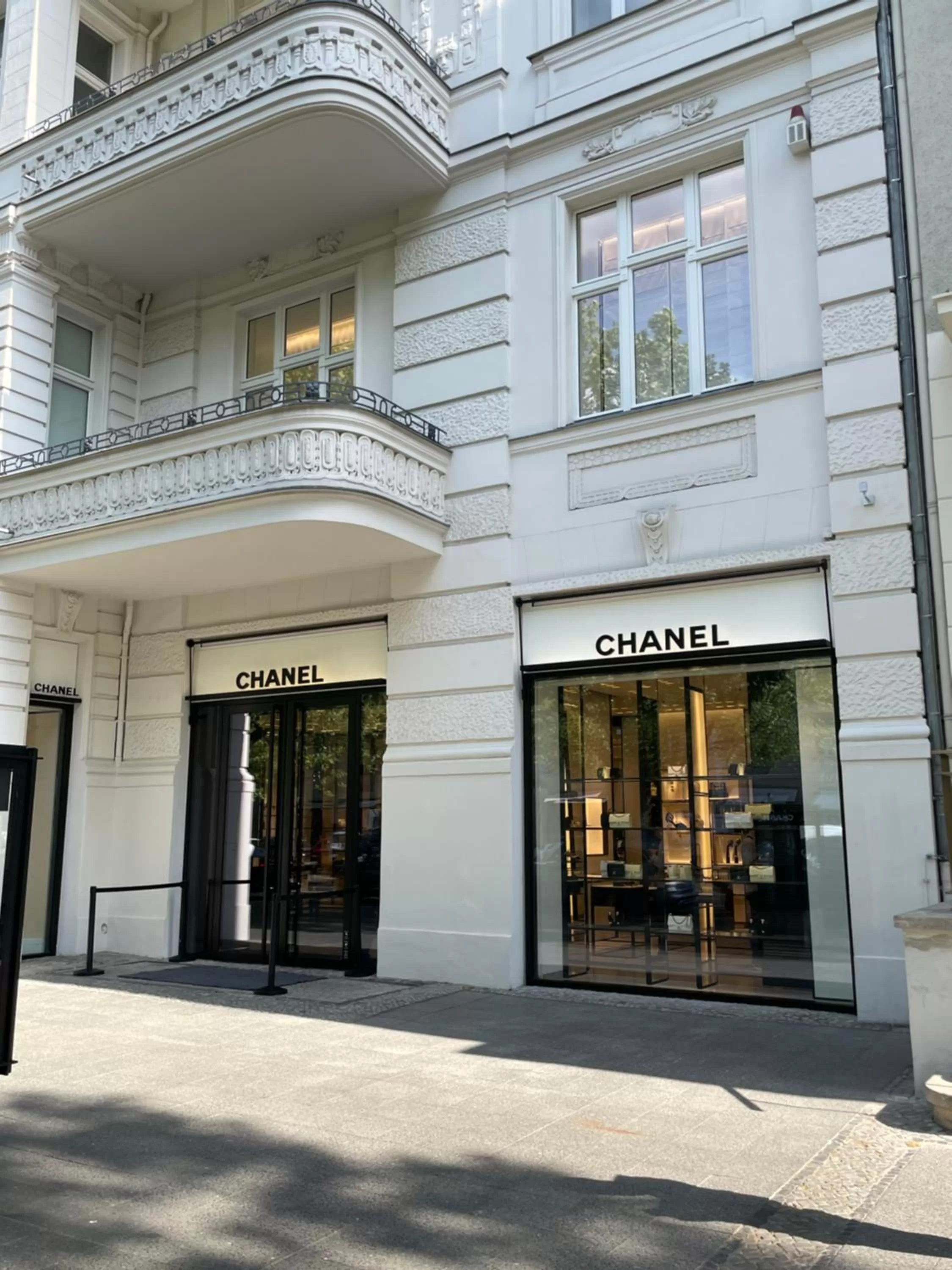 Nearby landmark in Mr(s)STiL Design Apartments