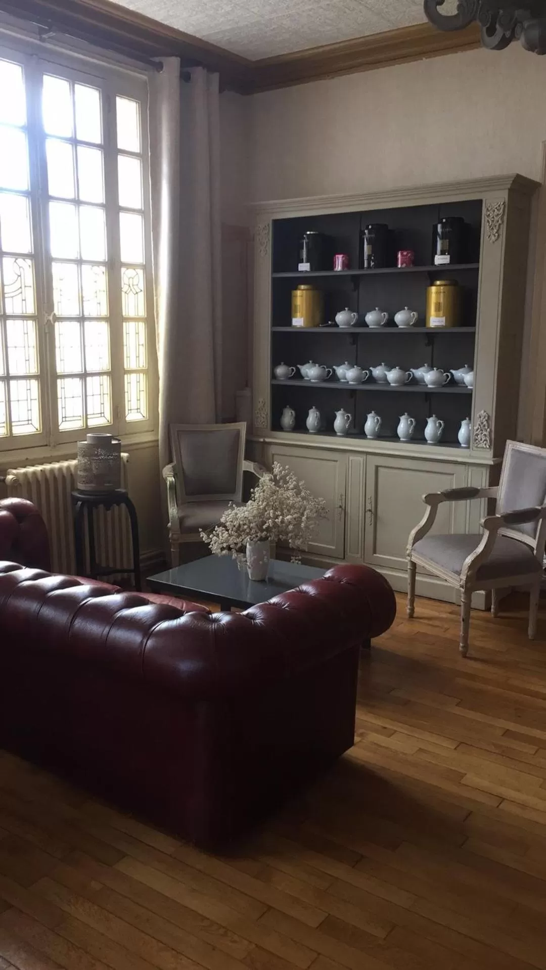 Restaurant/places to eat in Le Cheval Blanc