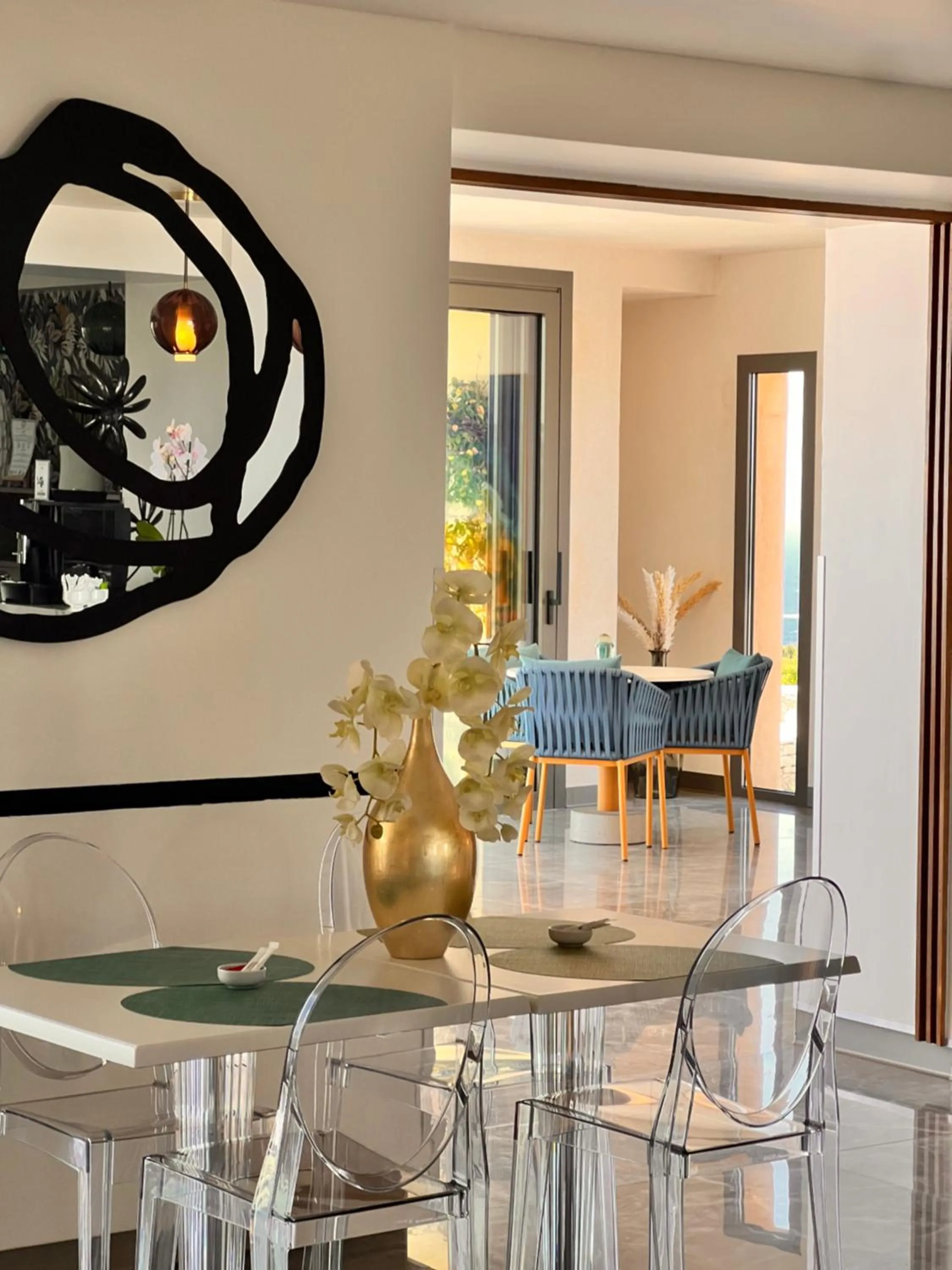 Dining area in Santateresa