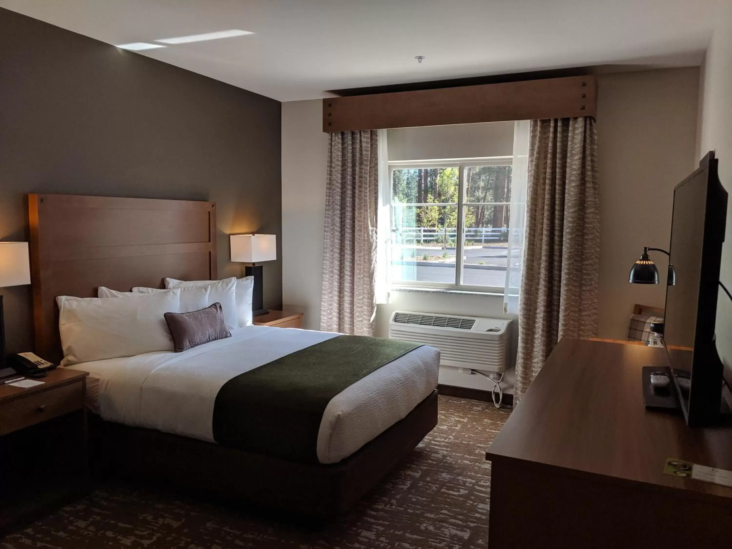 Family Room - Disability Access in GrandStay Hotel & Suites Family Room - Disability Access in GrandStay Hotel & Suites