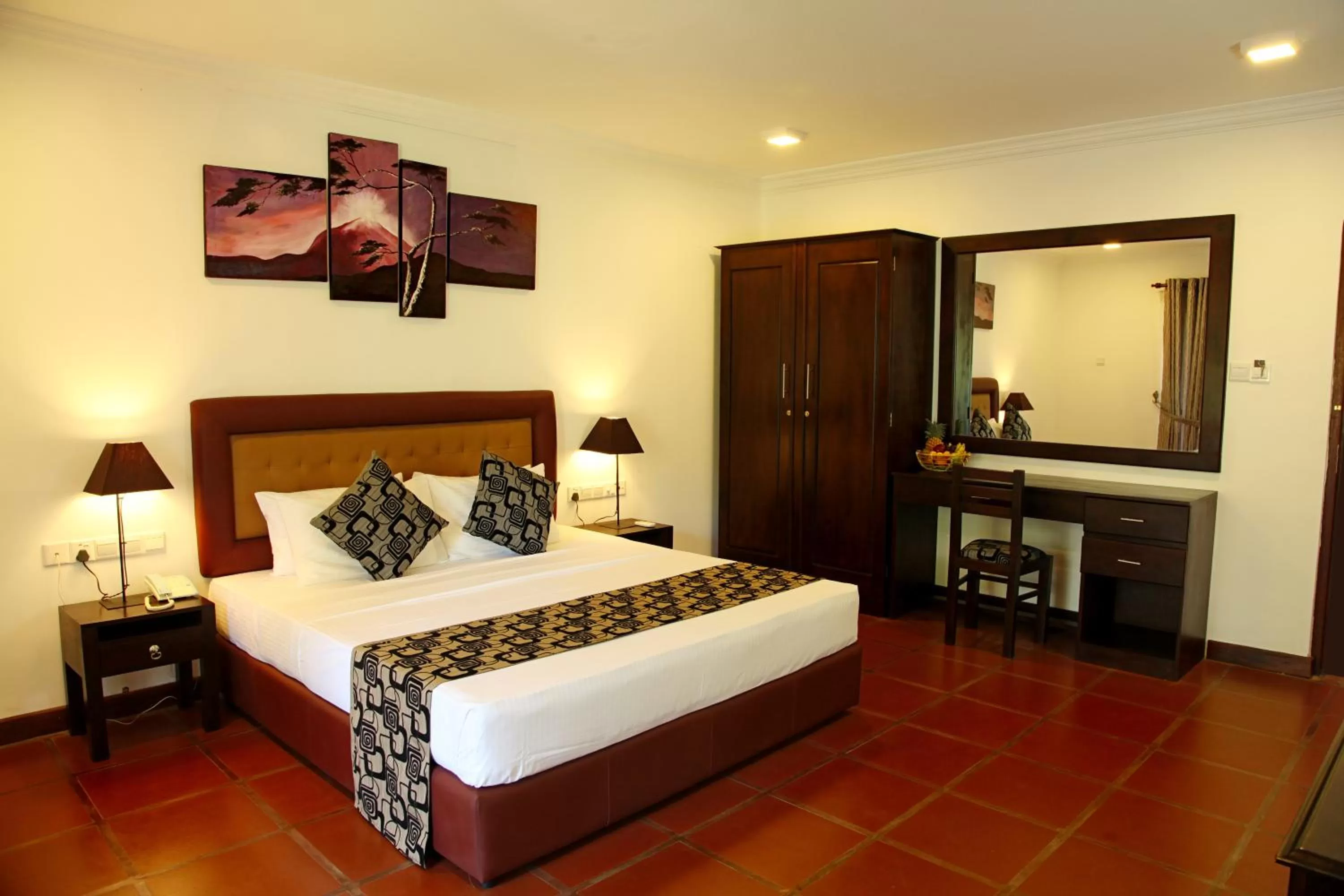 Bed in Oreeka - Katunayake Airport Transit Hotels