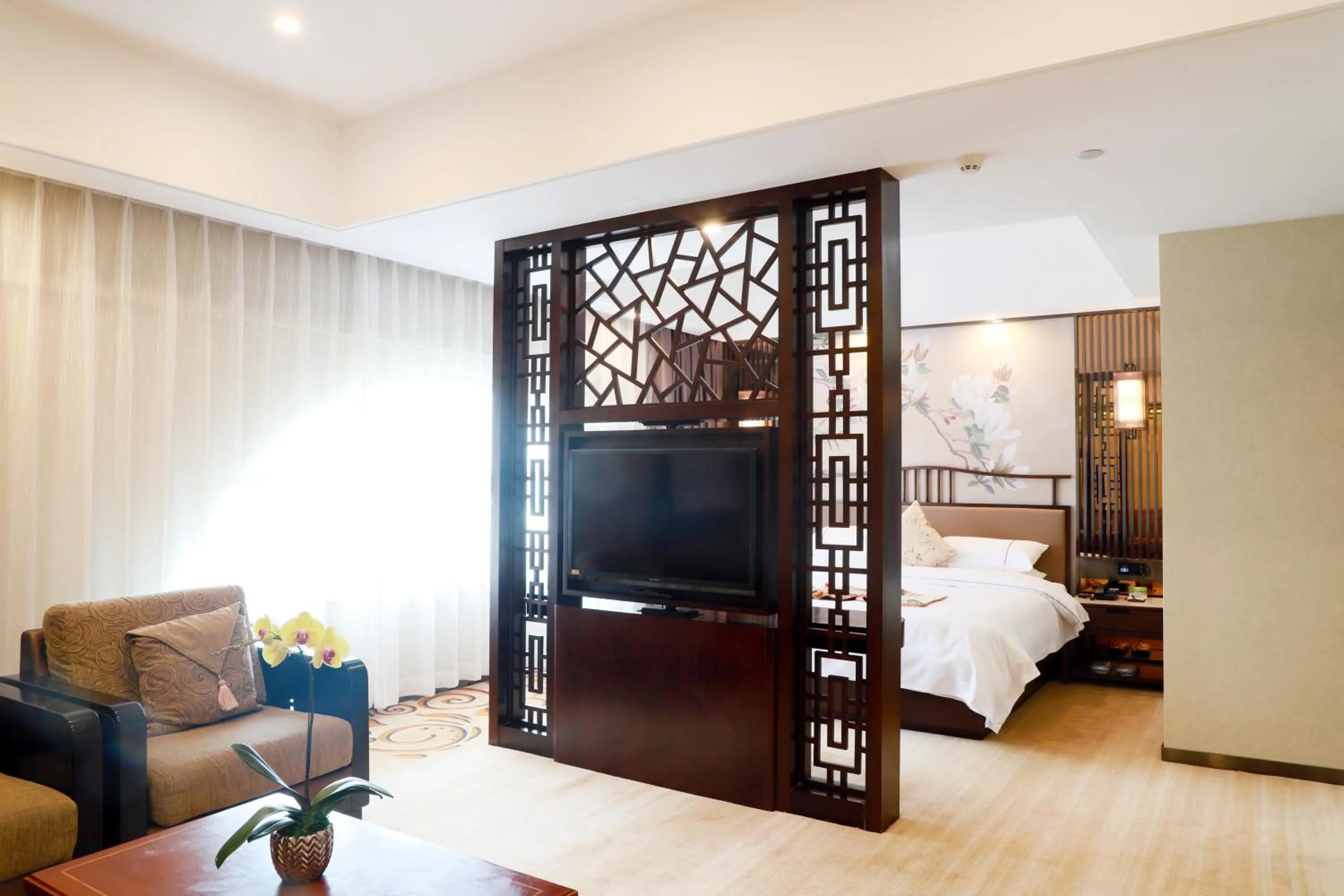 Photo of the whole room, Bed in Guangdong Victory Hotel