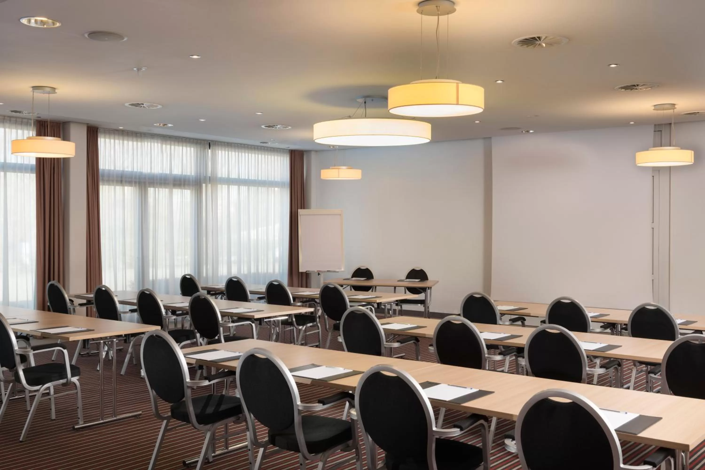 Meeting/conference room in Mercure Hotel Mannheim am Friedensplatz