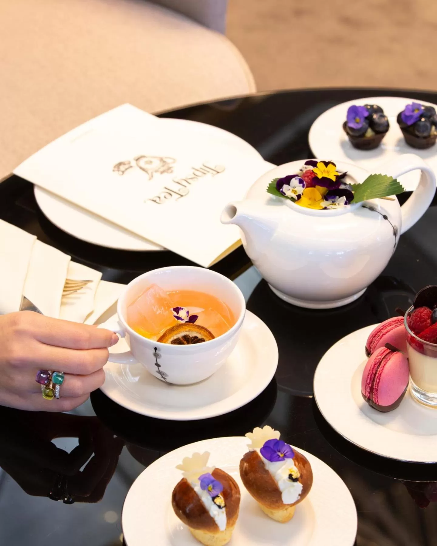 Restaurant/places to eat in Raffles Istanbul