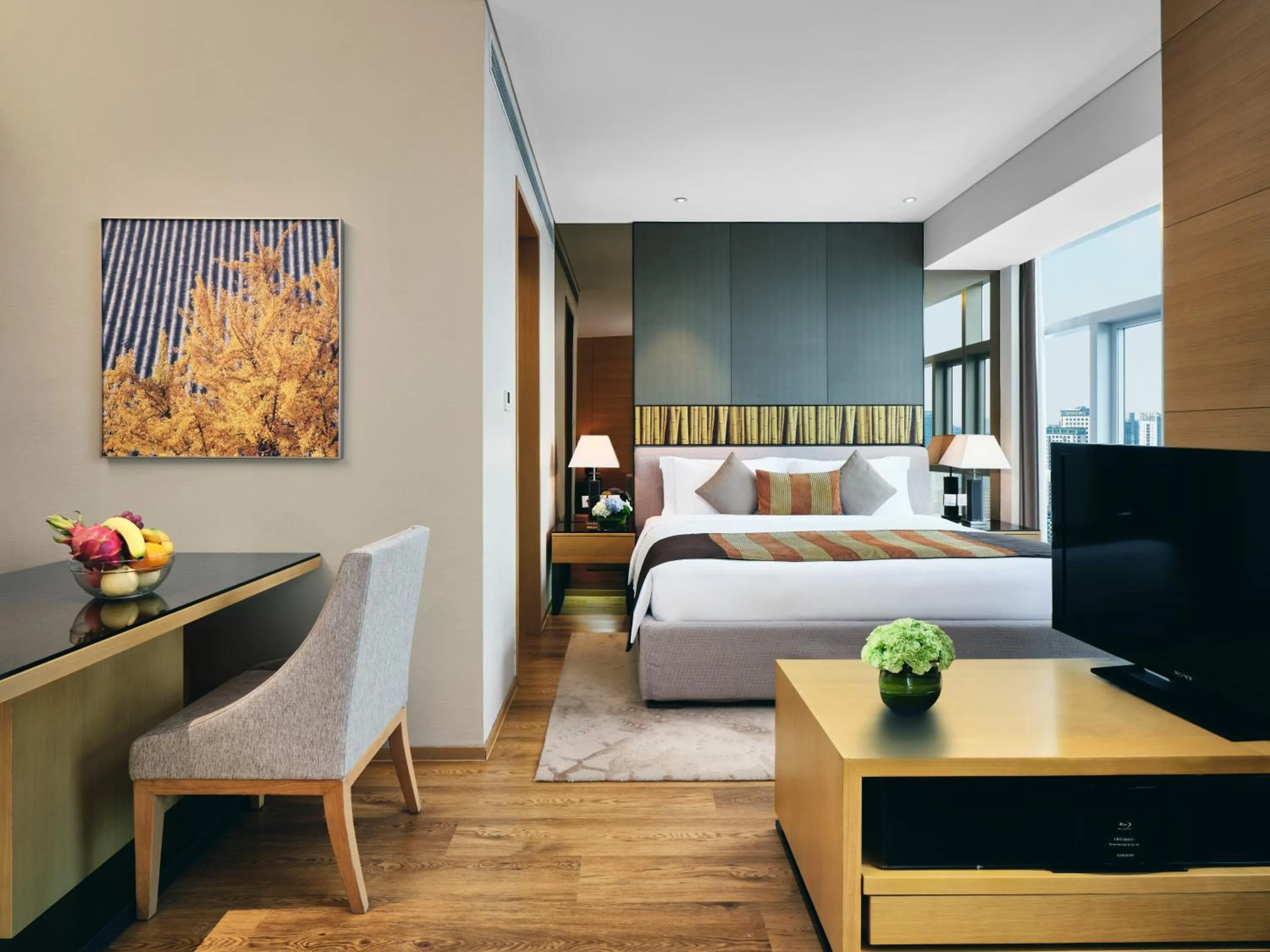 Photo of the whole room, Room Photo in Intercontinental Residences Chengdu City Center