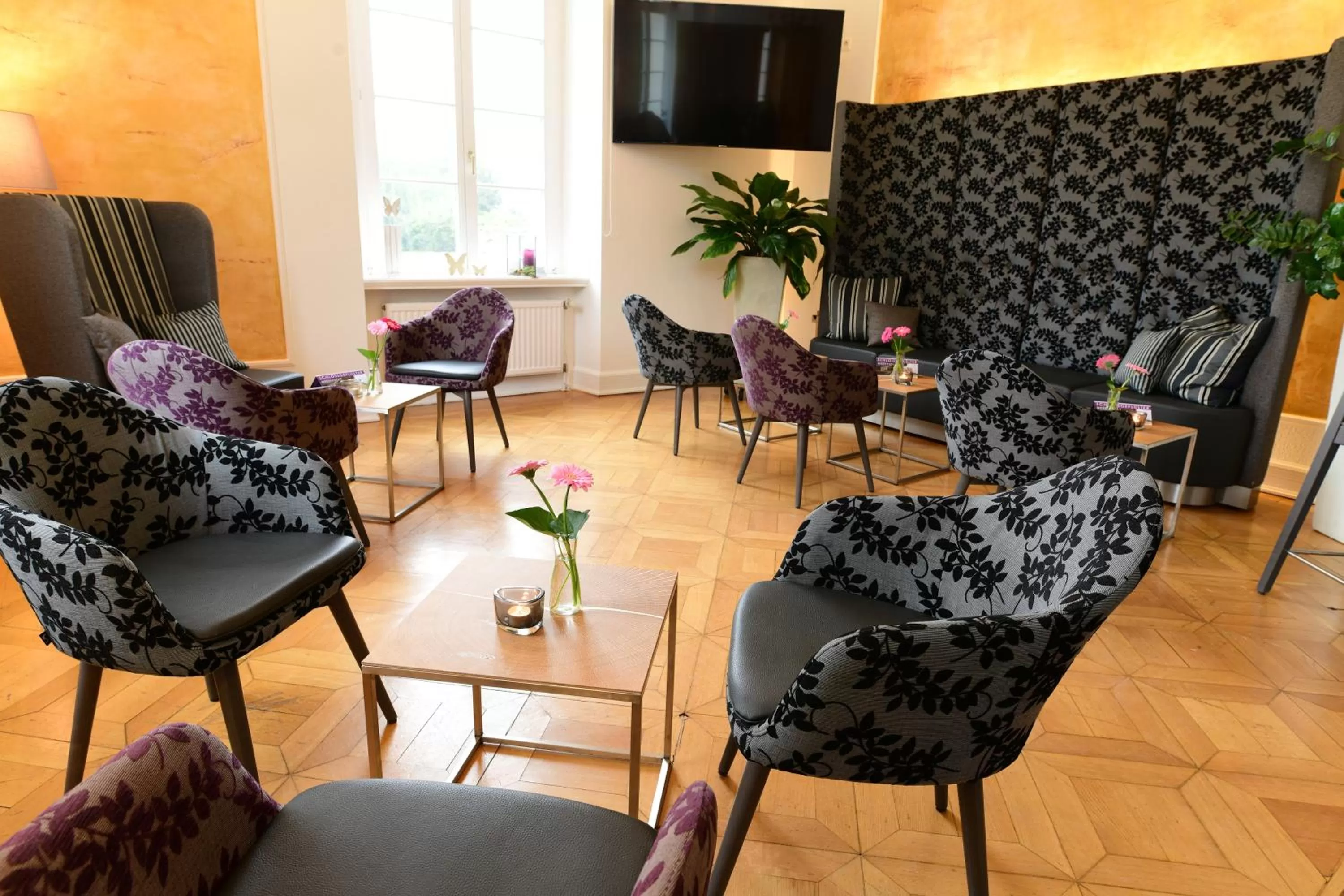 Lounge or bar in Schlosshotel Westerholt