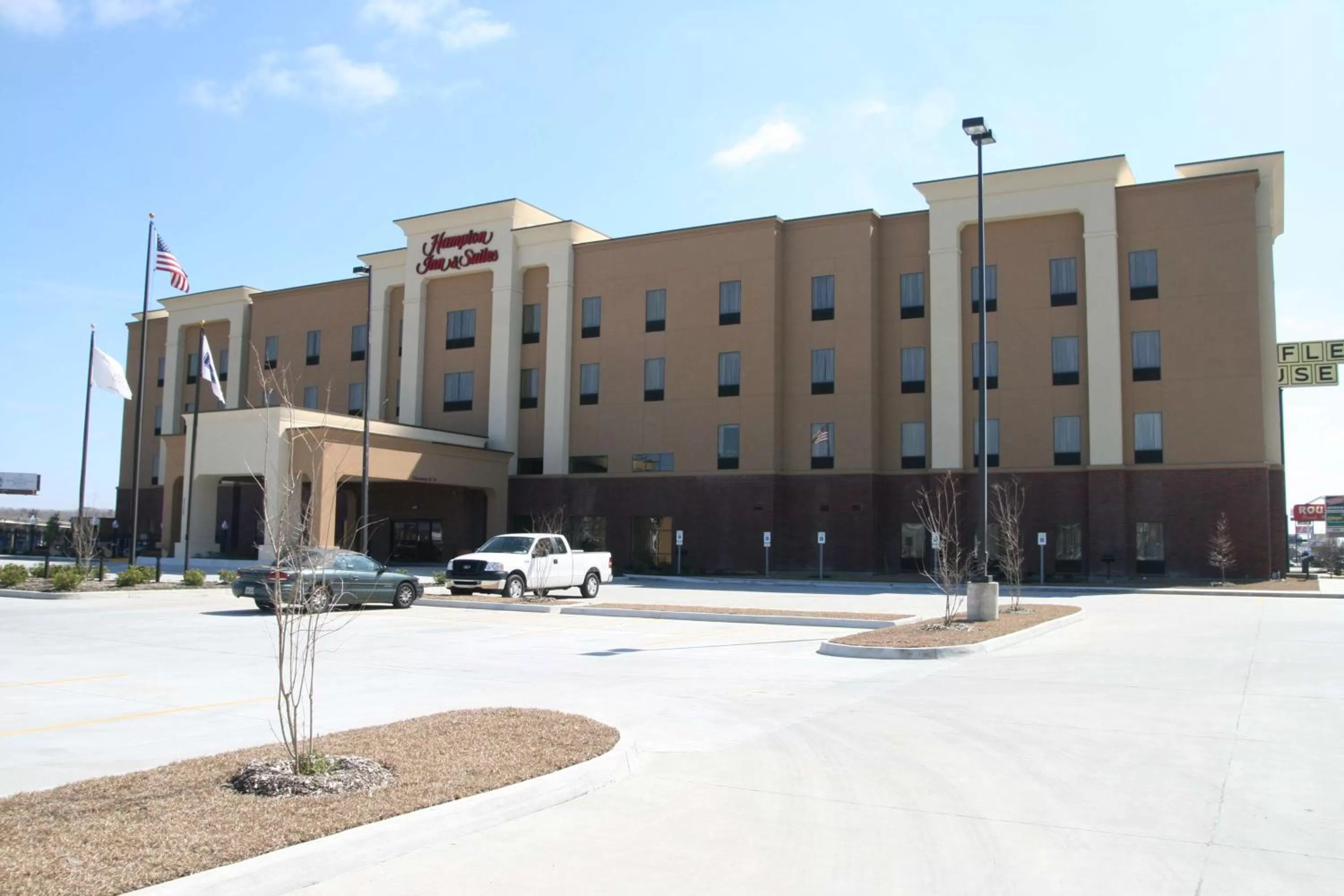Property building in Hampton Inn & Suites Morgan City