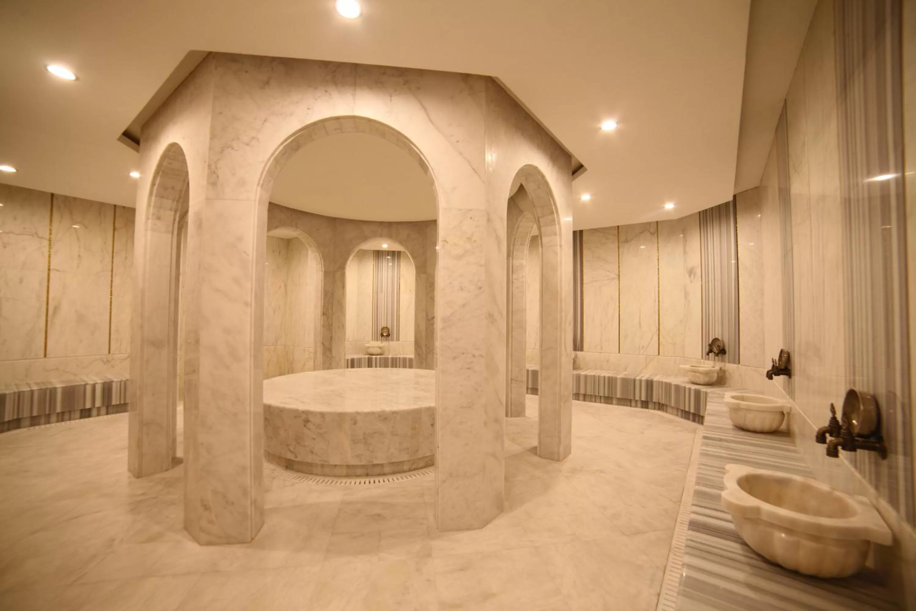 Public Bath in Ramada Plaza By Wyndham Konya