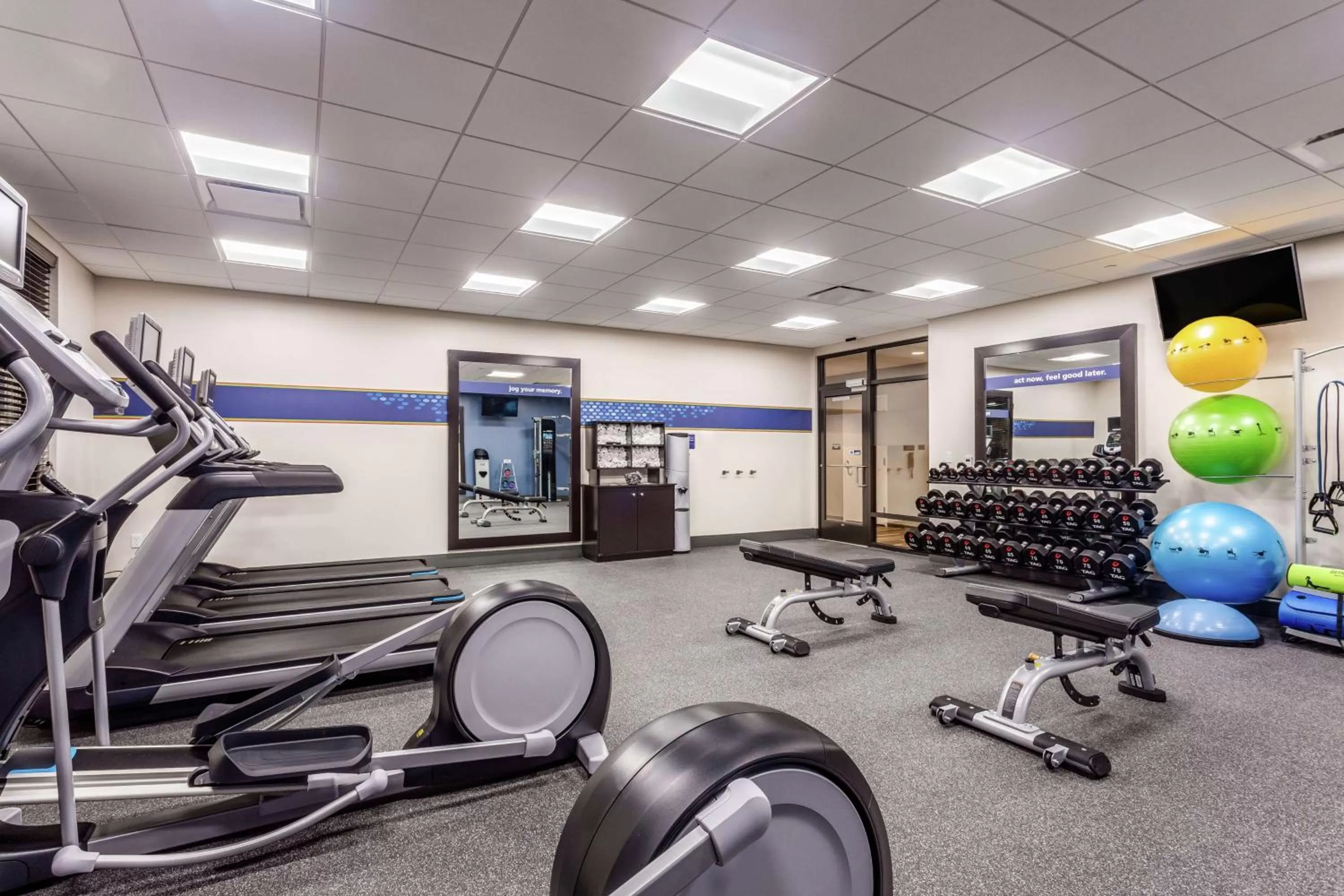 Fitness centre/facilities in Hampton Inn & Suites Kittery-Portsmouth