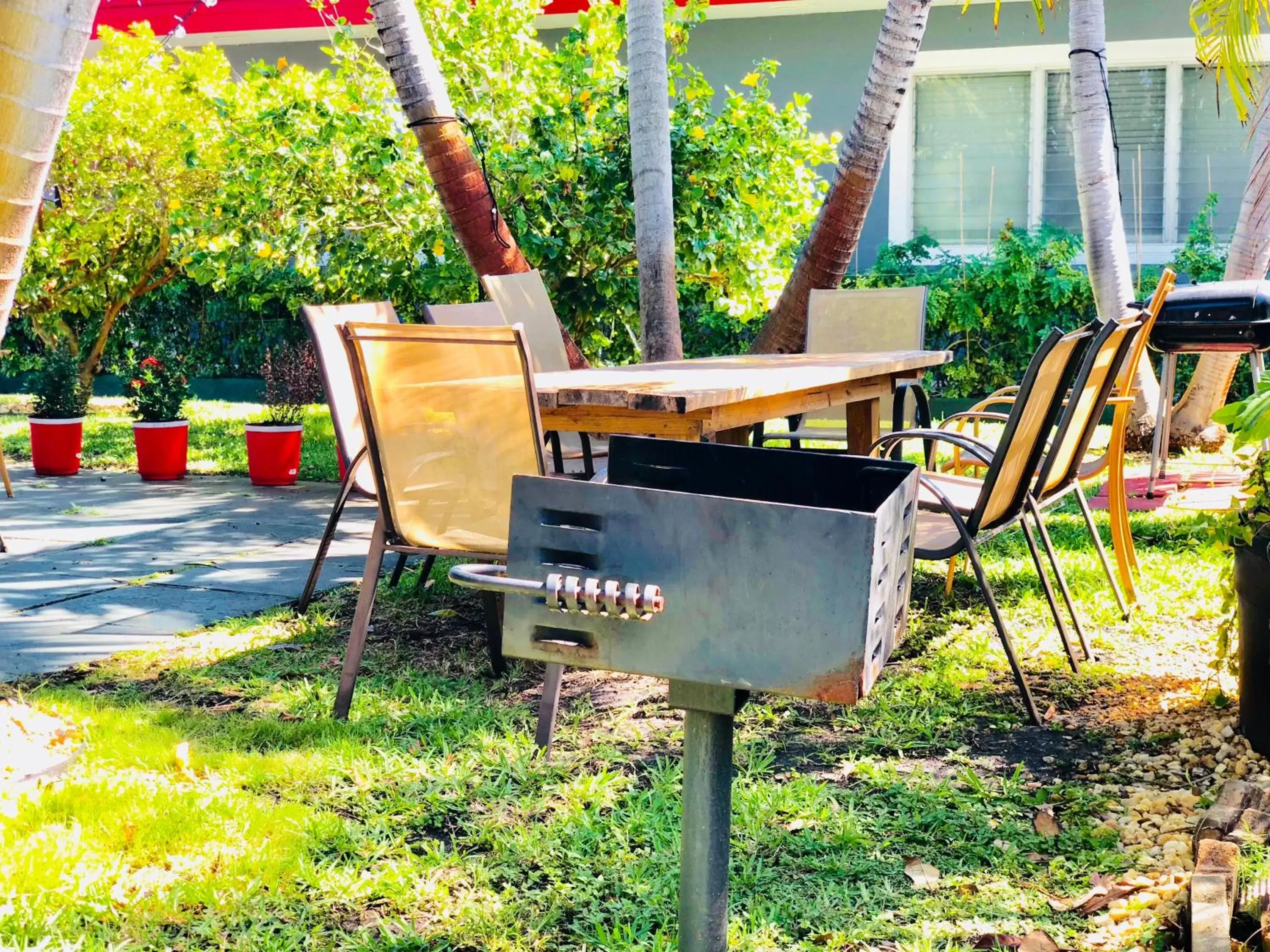 Double or Twin Room with Extra Bed in Hollywood Light Haven Lodge Double or Twin Room with Extra Bed in Hollywood Light Haven Lodge