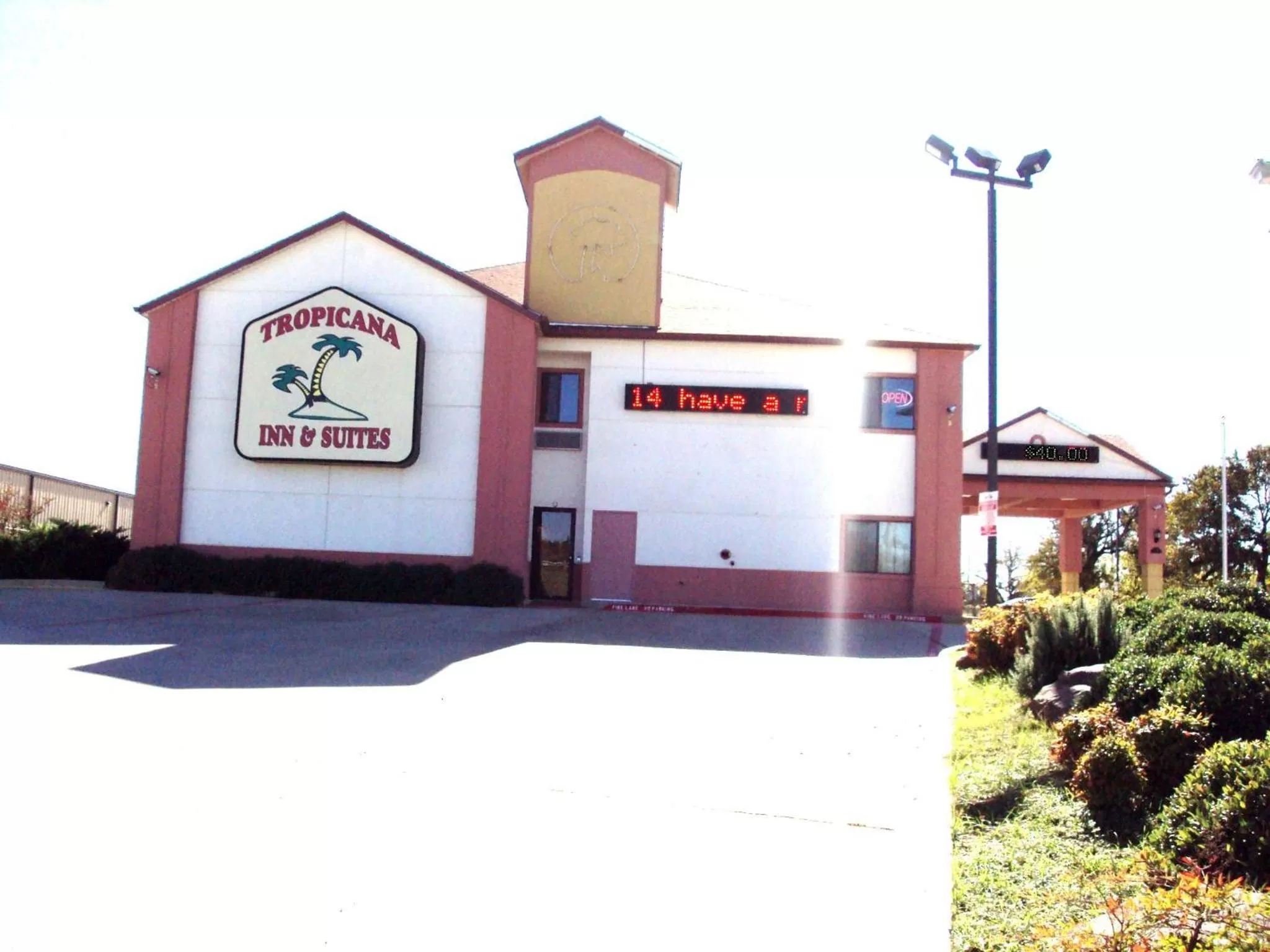 Facade/entrance in Tropicana Inn and Suites