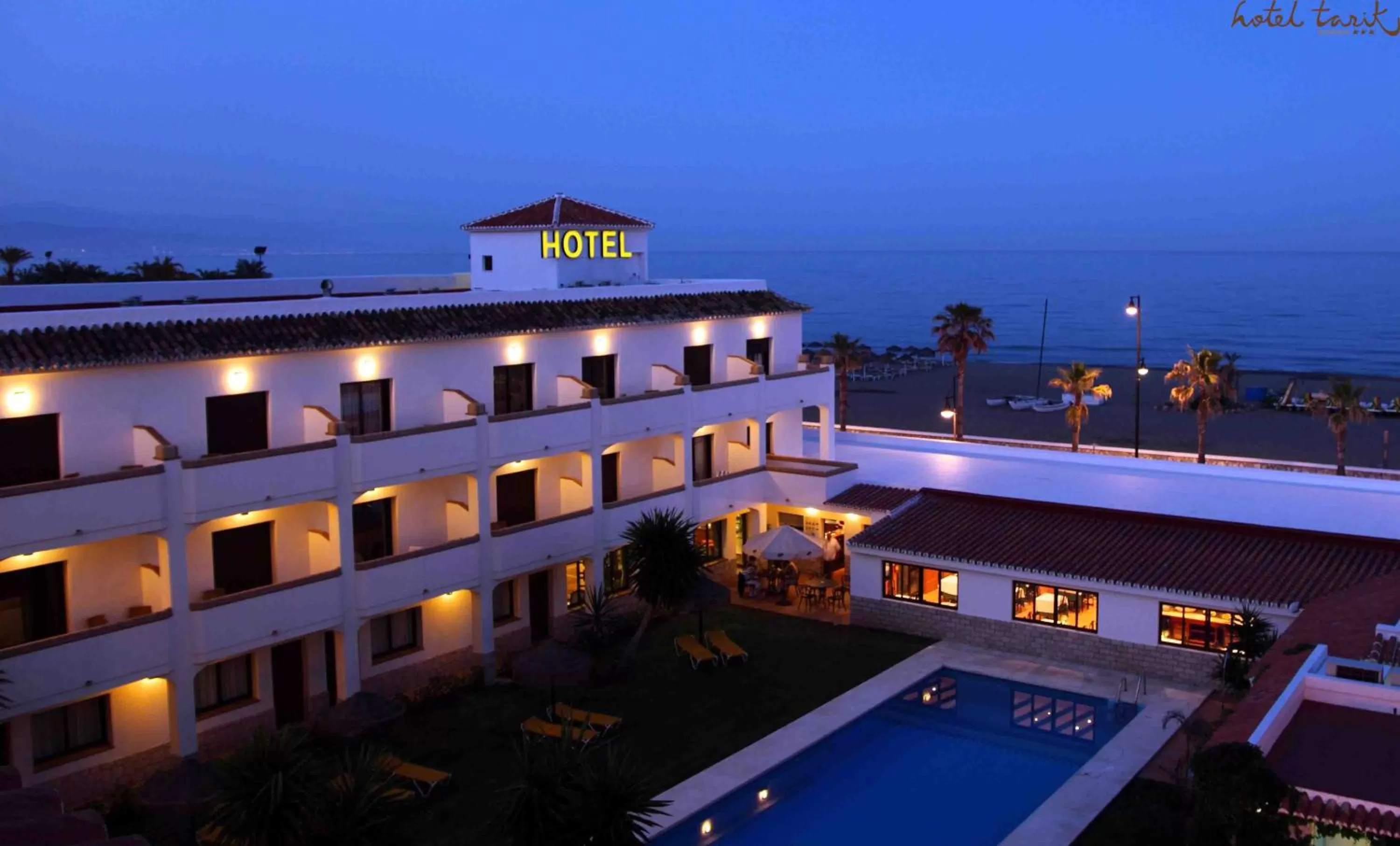 Night in Hotel Tarik