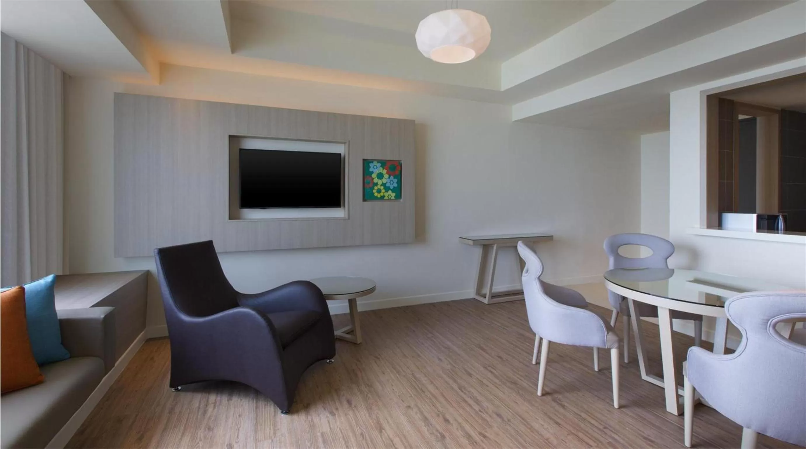 Living room in Mercure Penang Beach