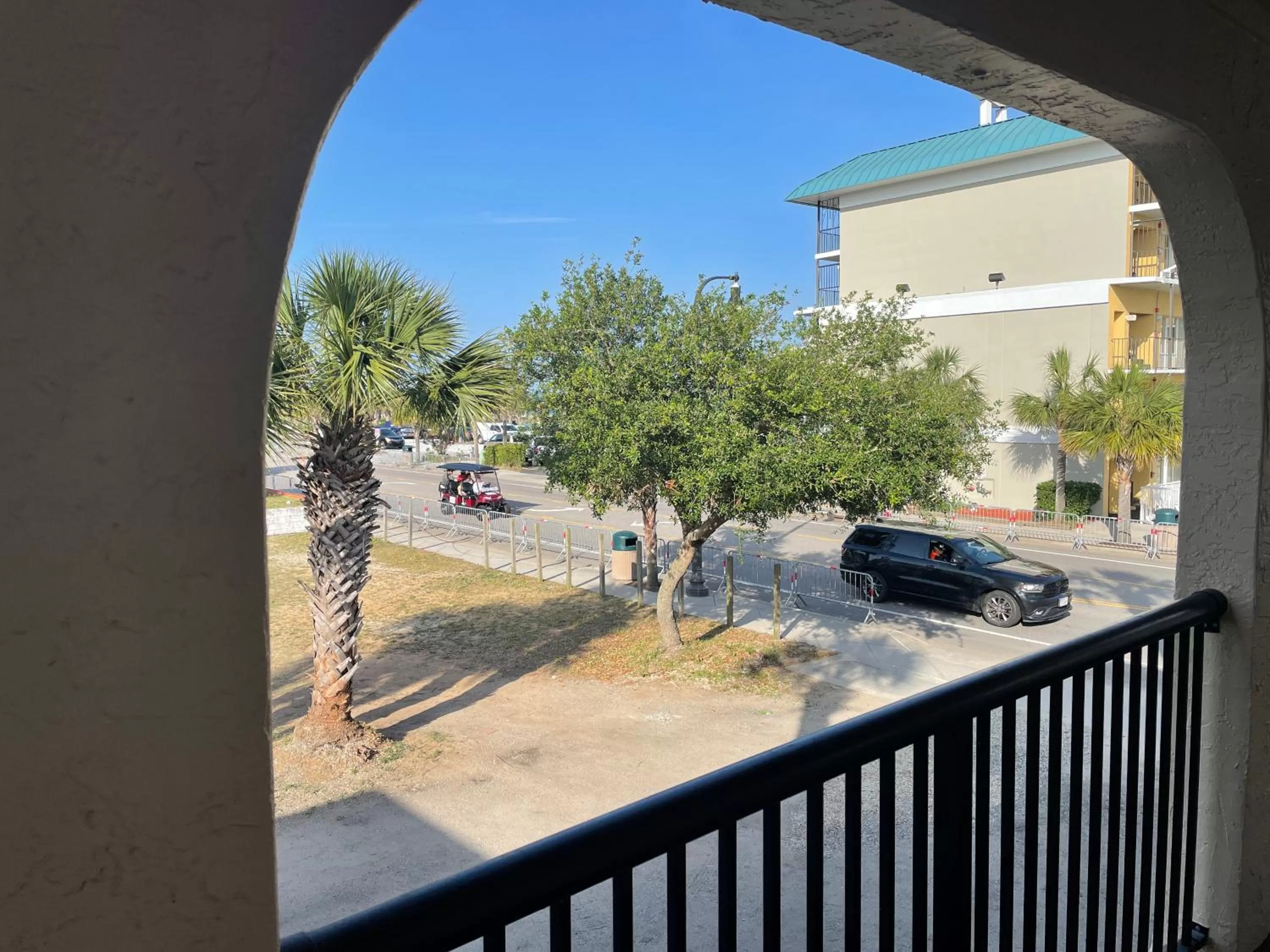 Balcony/Terrace in Sunburst Hotel