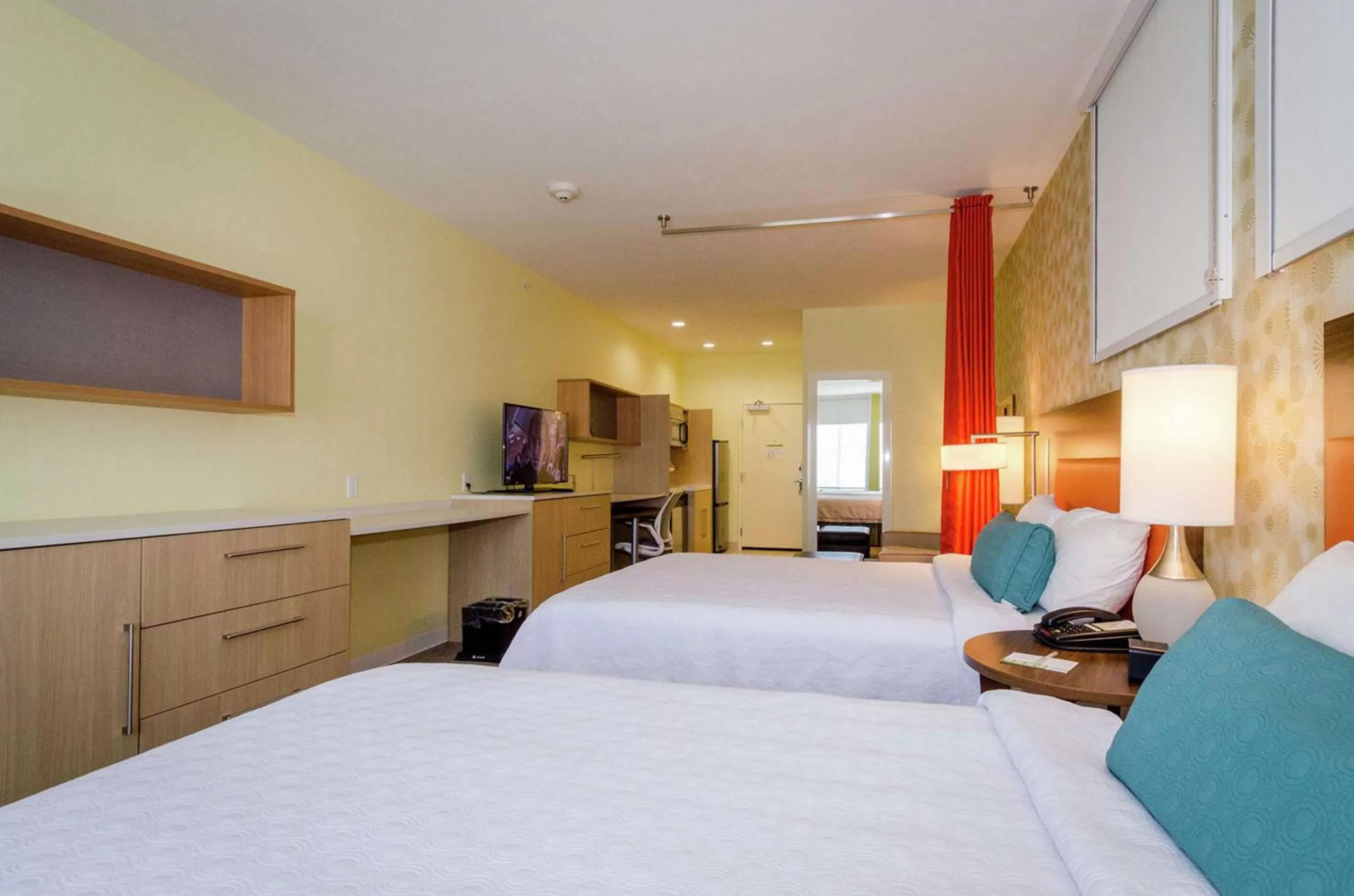 Bedroom, Bed in Home2 Suites by Hilton Portland