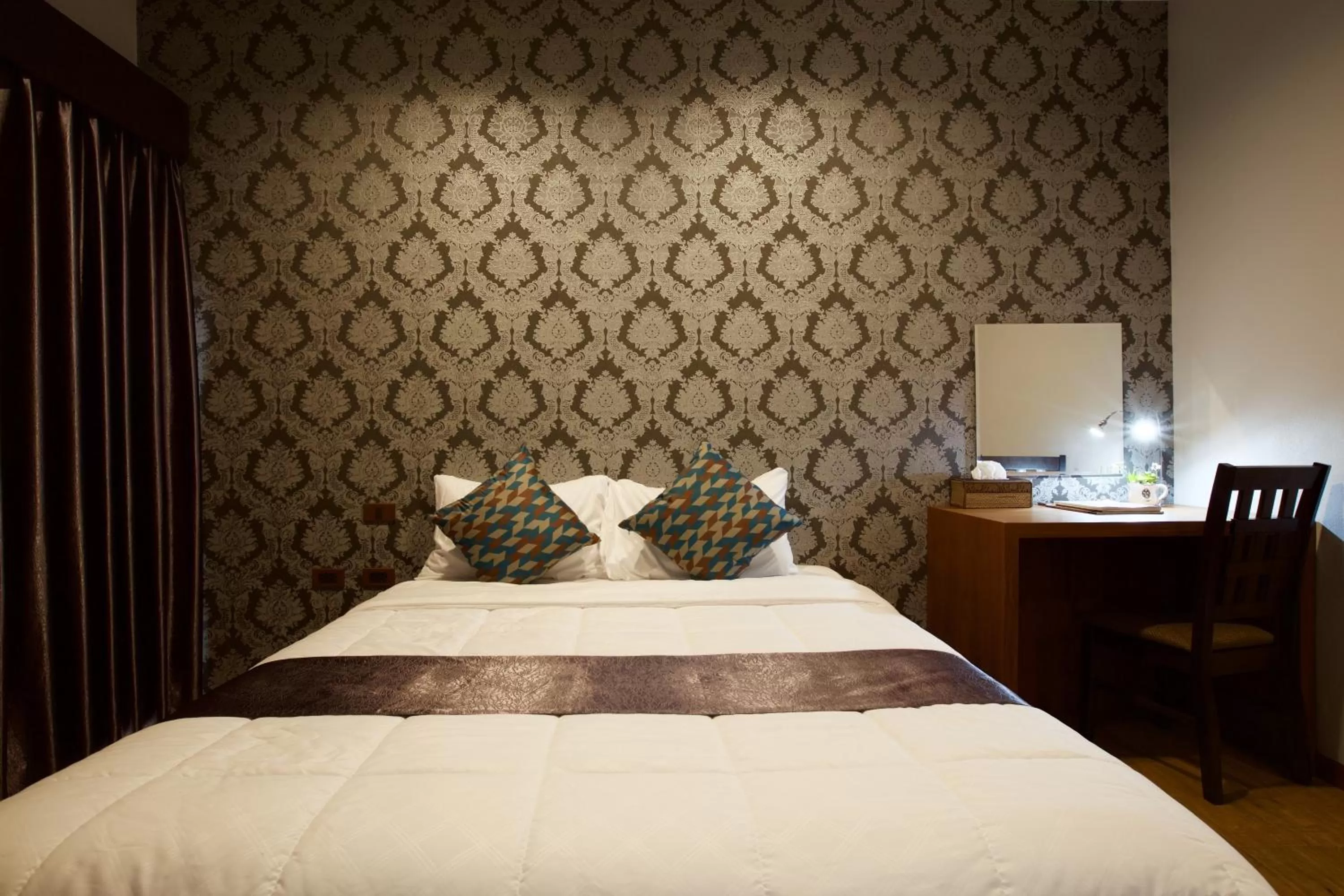 Bed in 777 Food & Bed