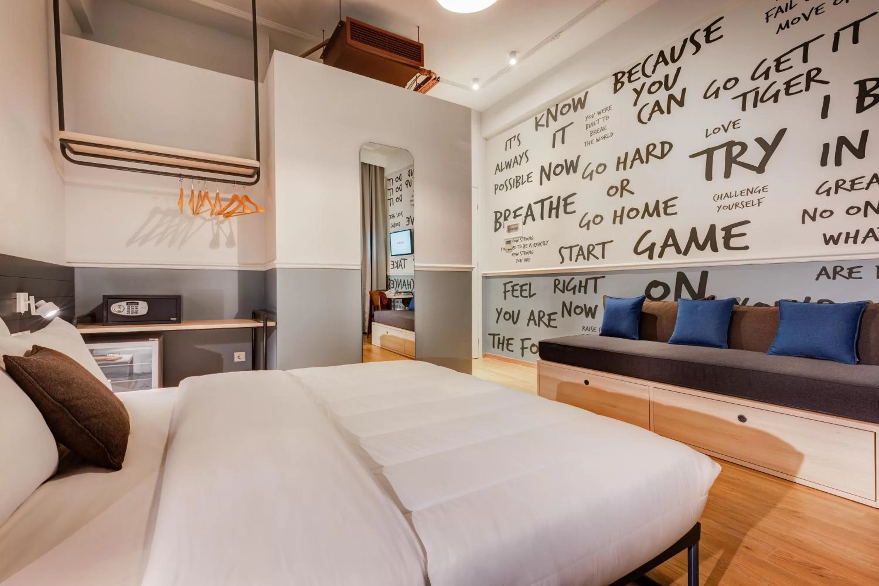 Bed in Colors Urban Hotel Thessaloniki