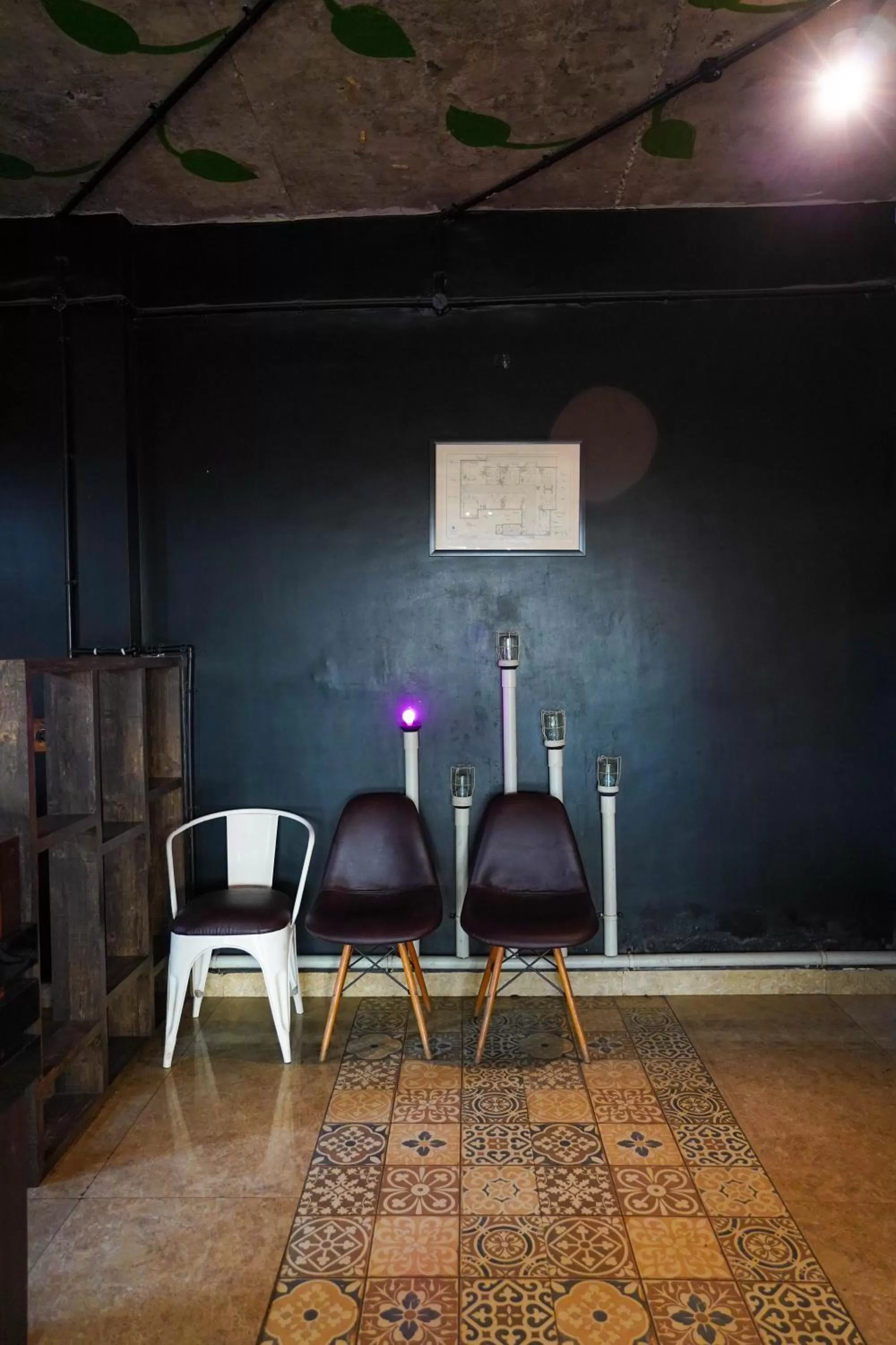 Restaurant/places to eat in HOTEL SEVENTH SENSE