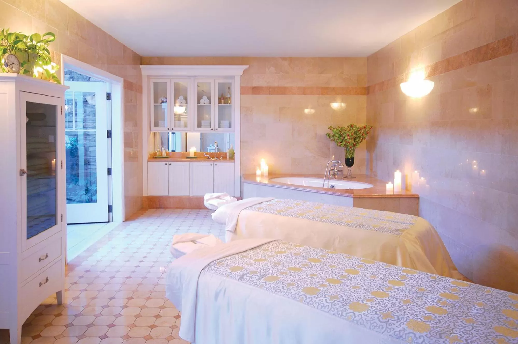 Massage, Bed in Montage Laguna Beach